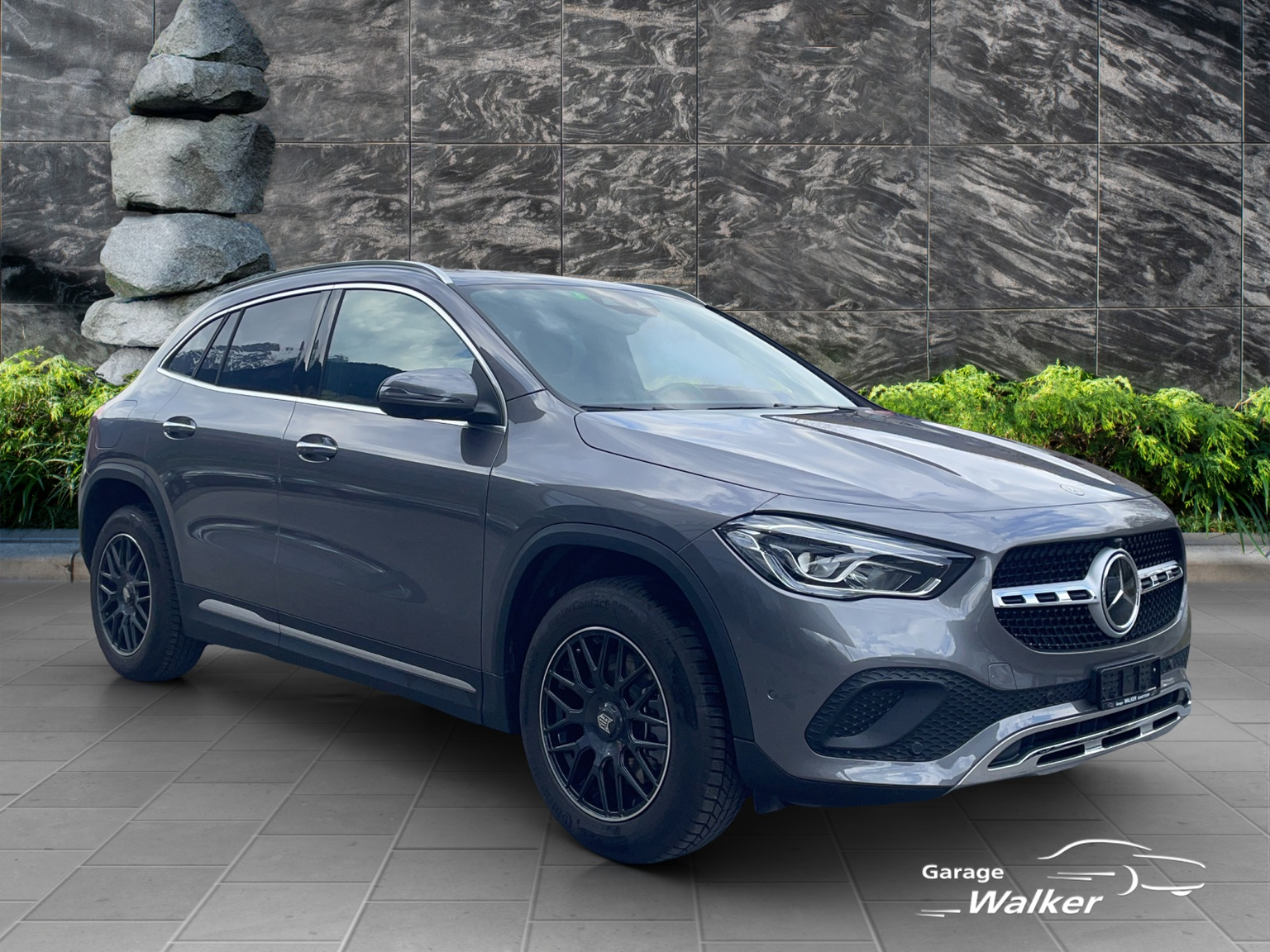 MERCEDES-BENZ GLA 250e Progressive 8G-DCT