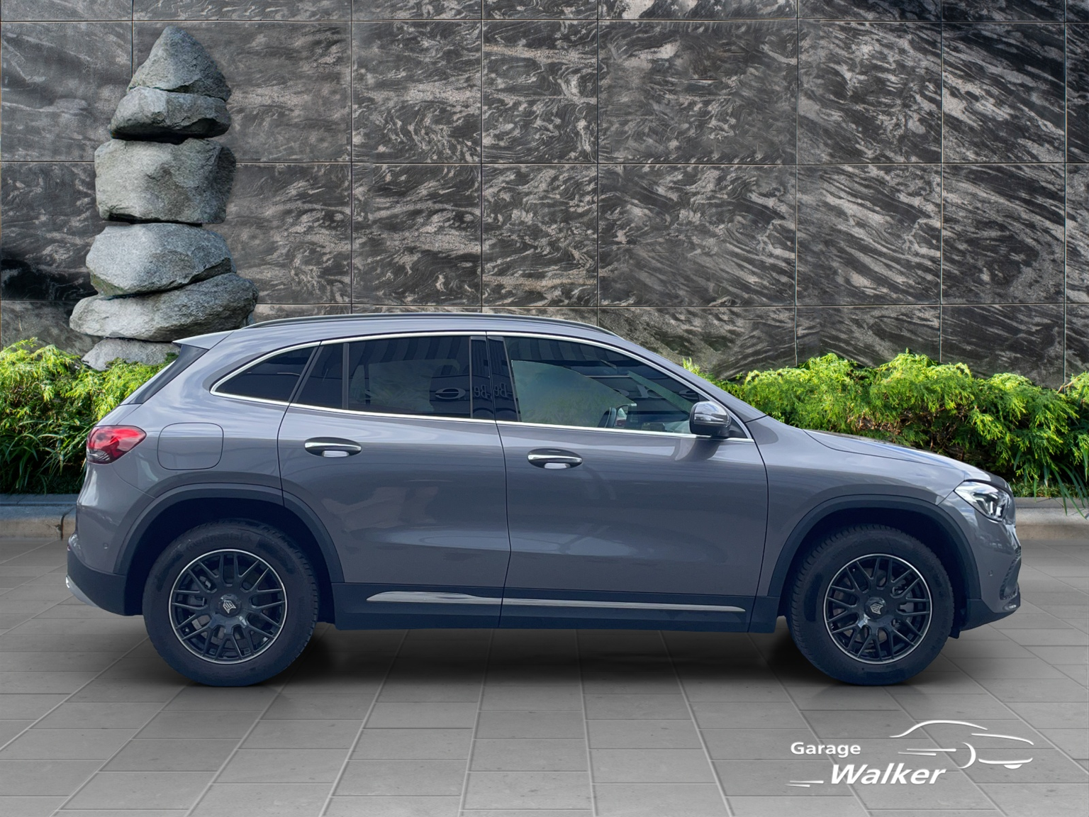 MERCEDES-BENZ GLA 250e Progressive 8G-DCT
