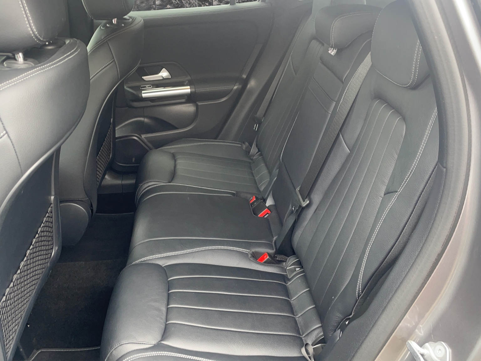 MERCEDES-BENZ GLA 250e Progressive 8G-DCT