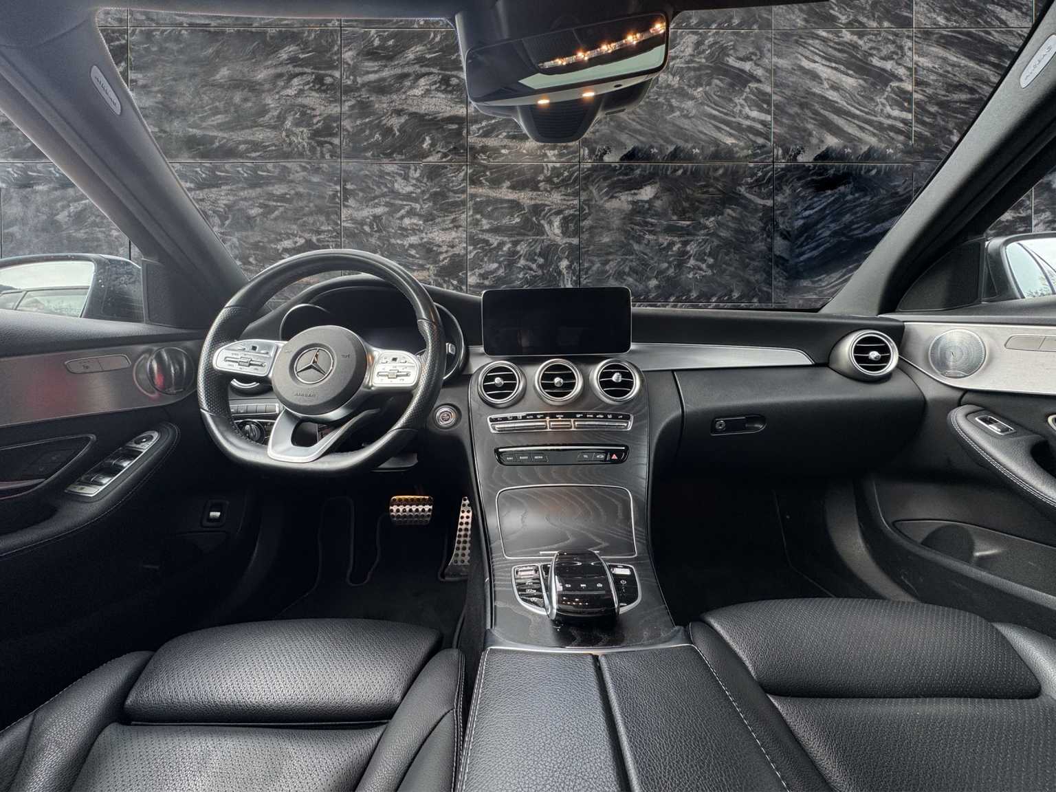 MERCEDES-BENZ C 220 d Swiss Star AMG Line 4M 9G-Tronic