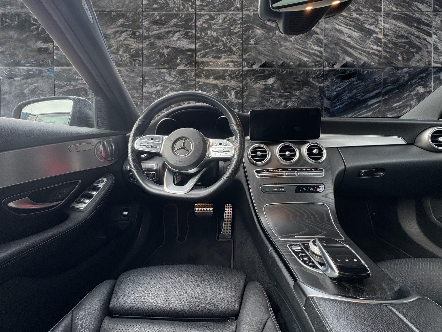 MERCEDES-BENZ C 220 d Swiss Star AMG Line 4M 9G-Tronic