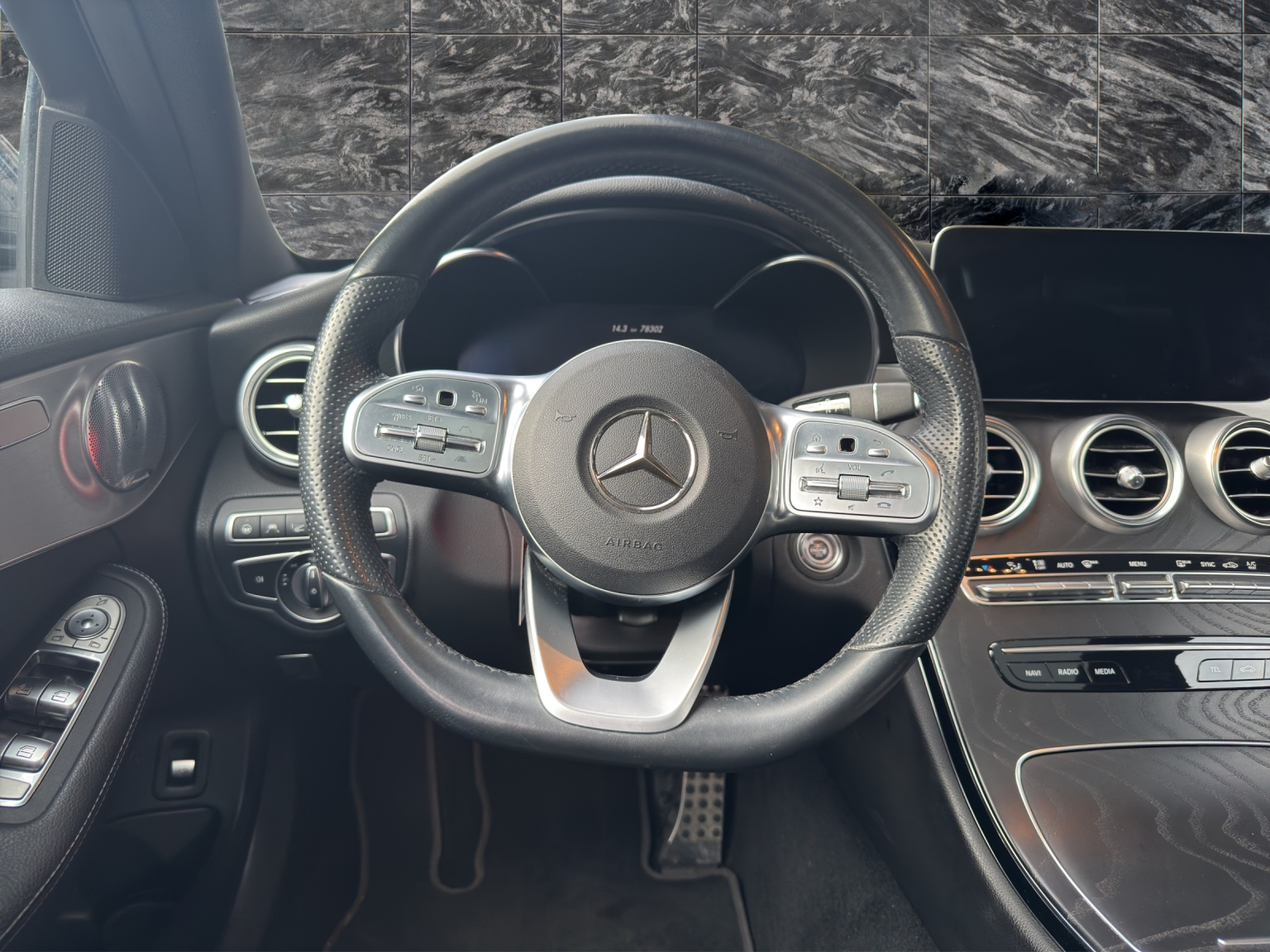 MERCEDES-BENZ C 220 d Swiss Star AMG Line 4M 9G-Tronic