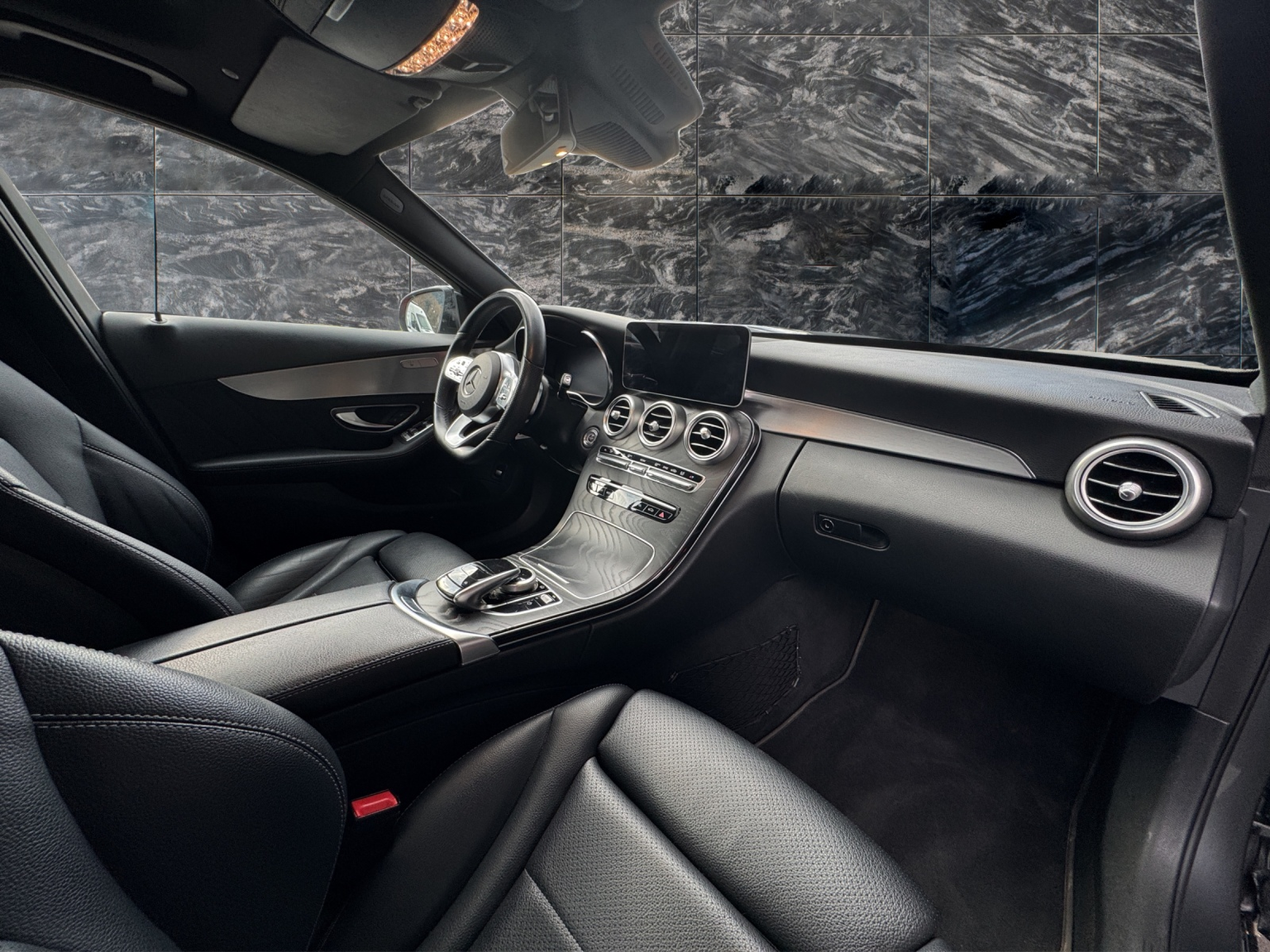 MERCEDES-BENZ C 220 d Swiss Star AMG Line 4M 9G-Tronic