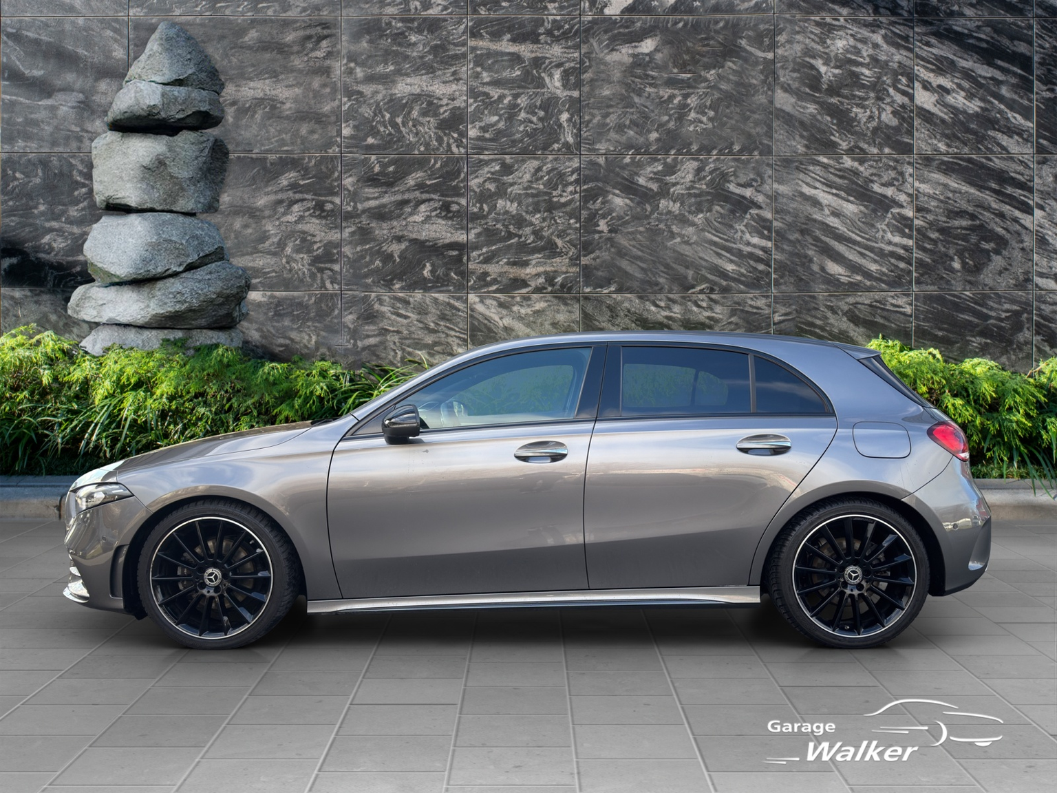 MERCEDES-BENZ A 200 4Matic AMG Line 8G-DCT