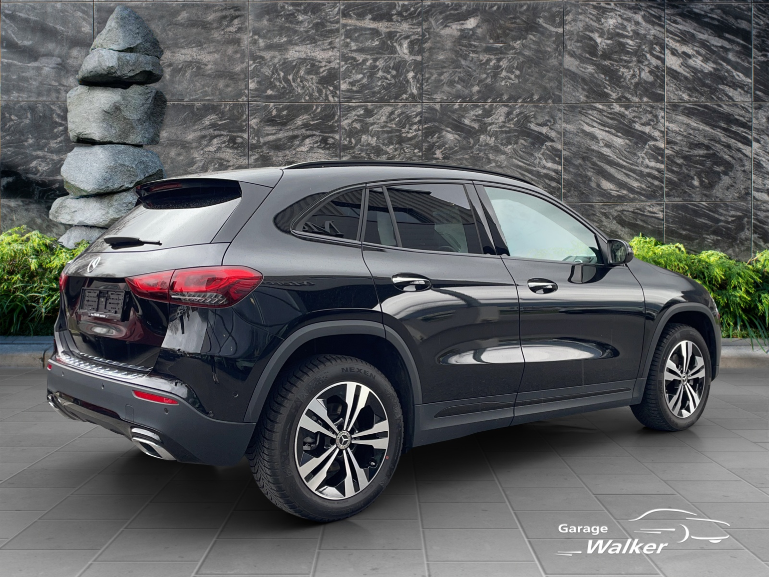 MERCEDES-BENZ GLA 200 Progressive 7G-DCT