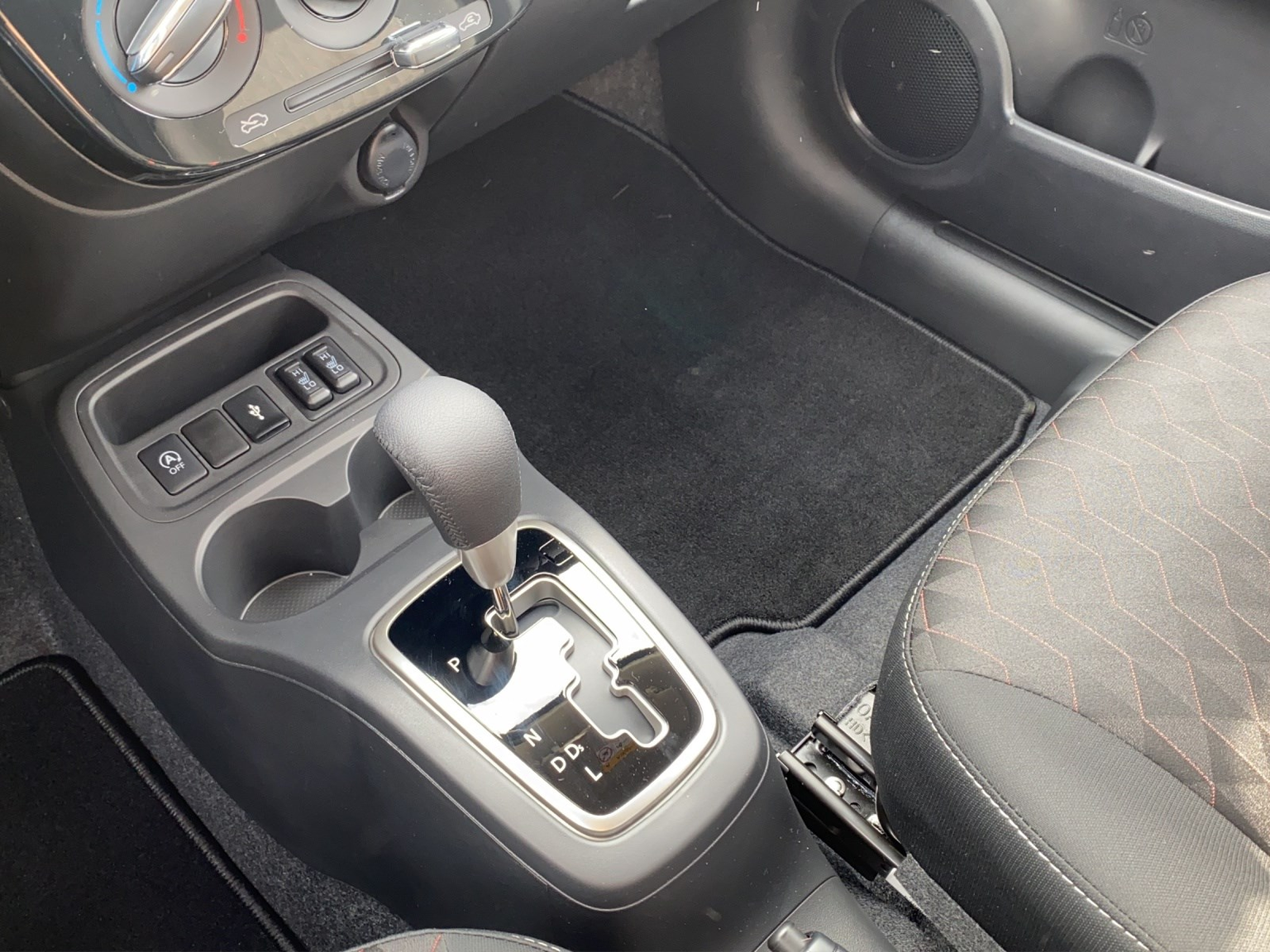 MITSUBISHI Space Star 1.2 MIVEC Invite