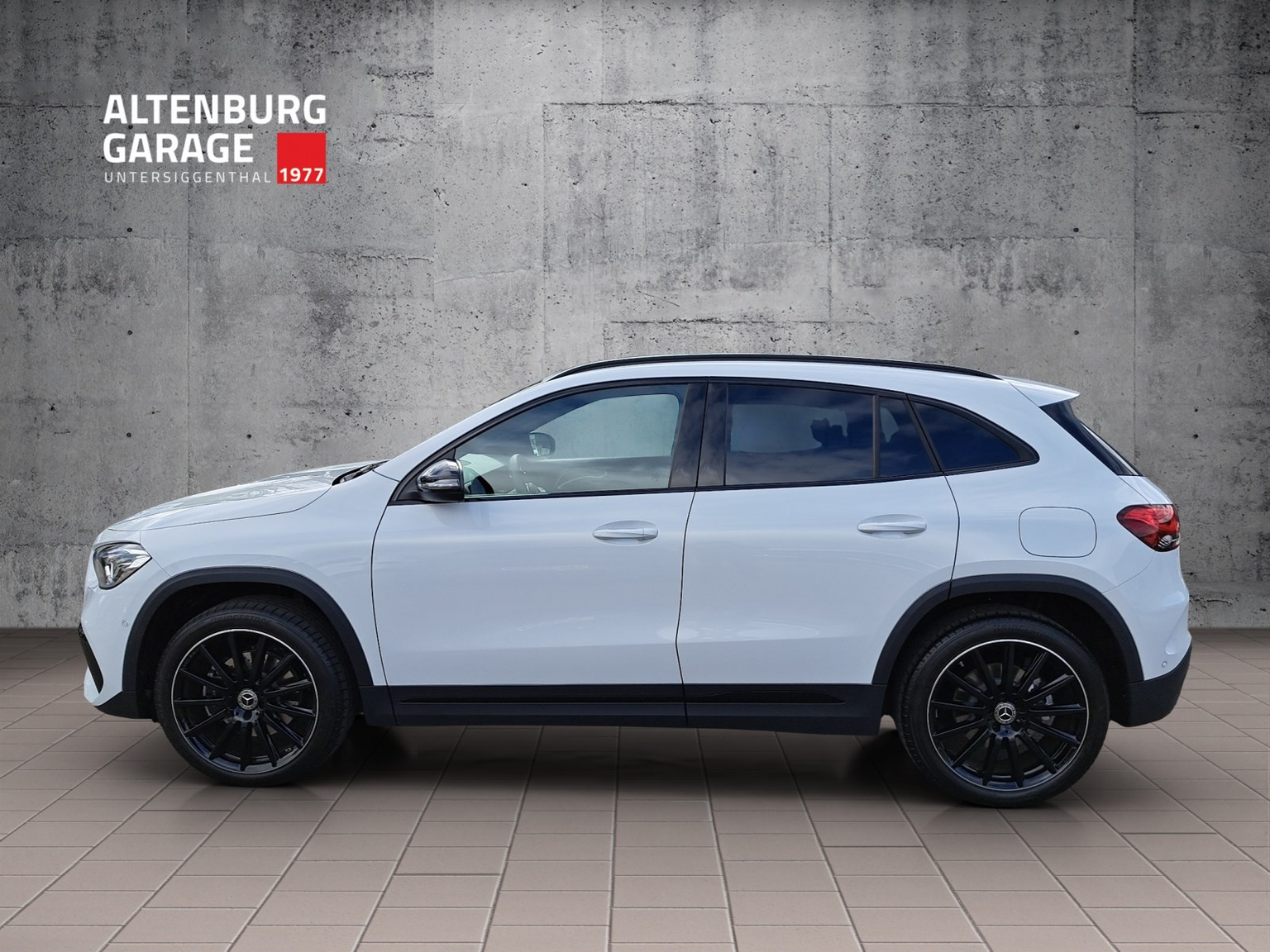 MERCEDES-BENZ GLA-Klasse H247 GLA 250 e AMG