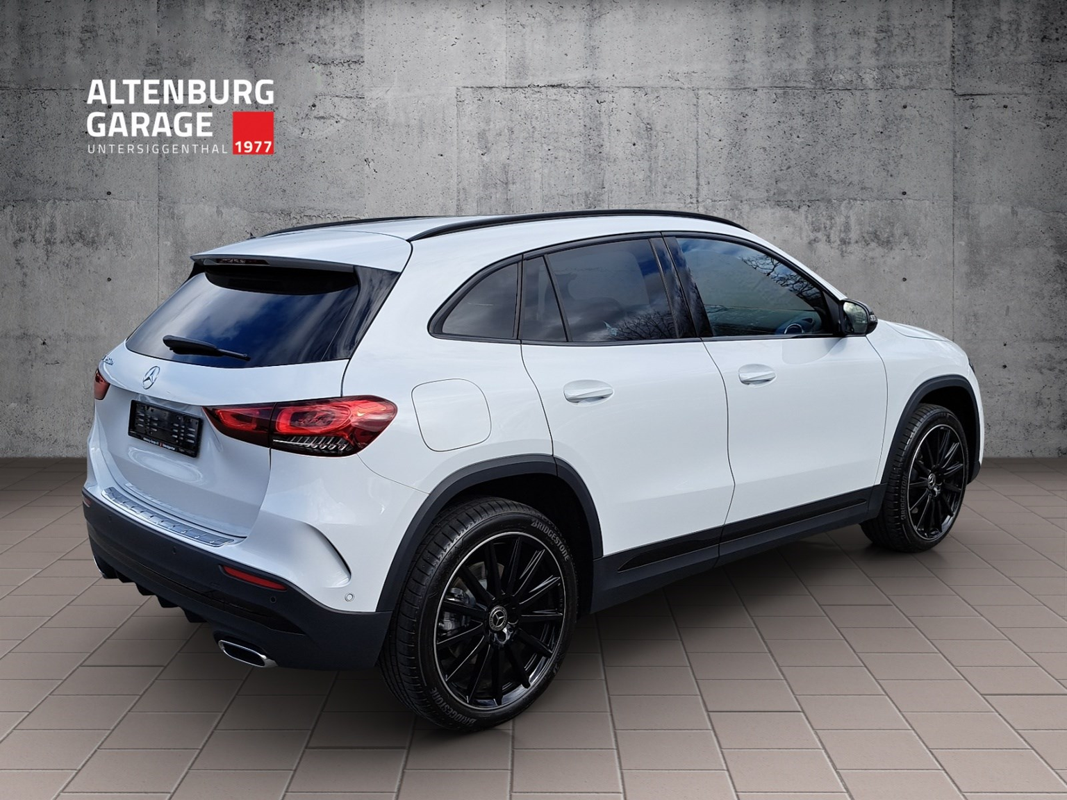 MERCEDES-BENZ GLA-Klasse H247 GLA 250 e AMG