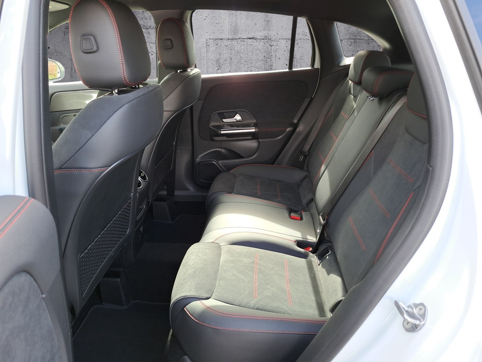 MERCEDES-BENZ GLA-Klasse H247 GLA 250 e AMG