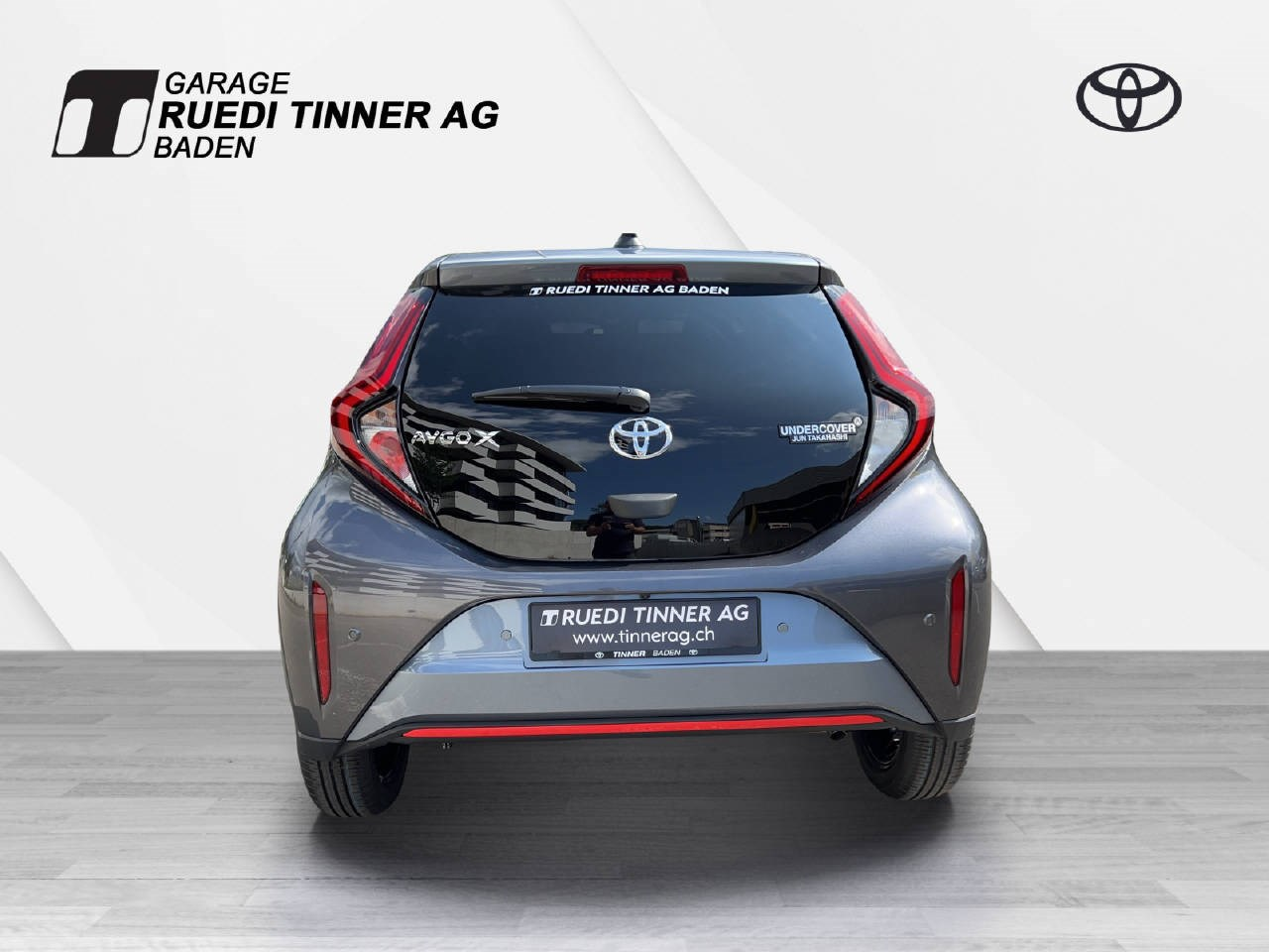 TOYOTA Aygo X 1.0 VVT-i Undercover