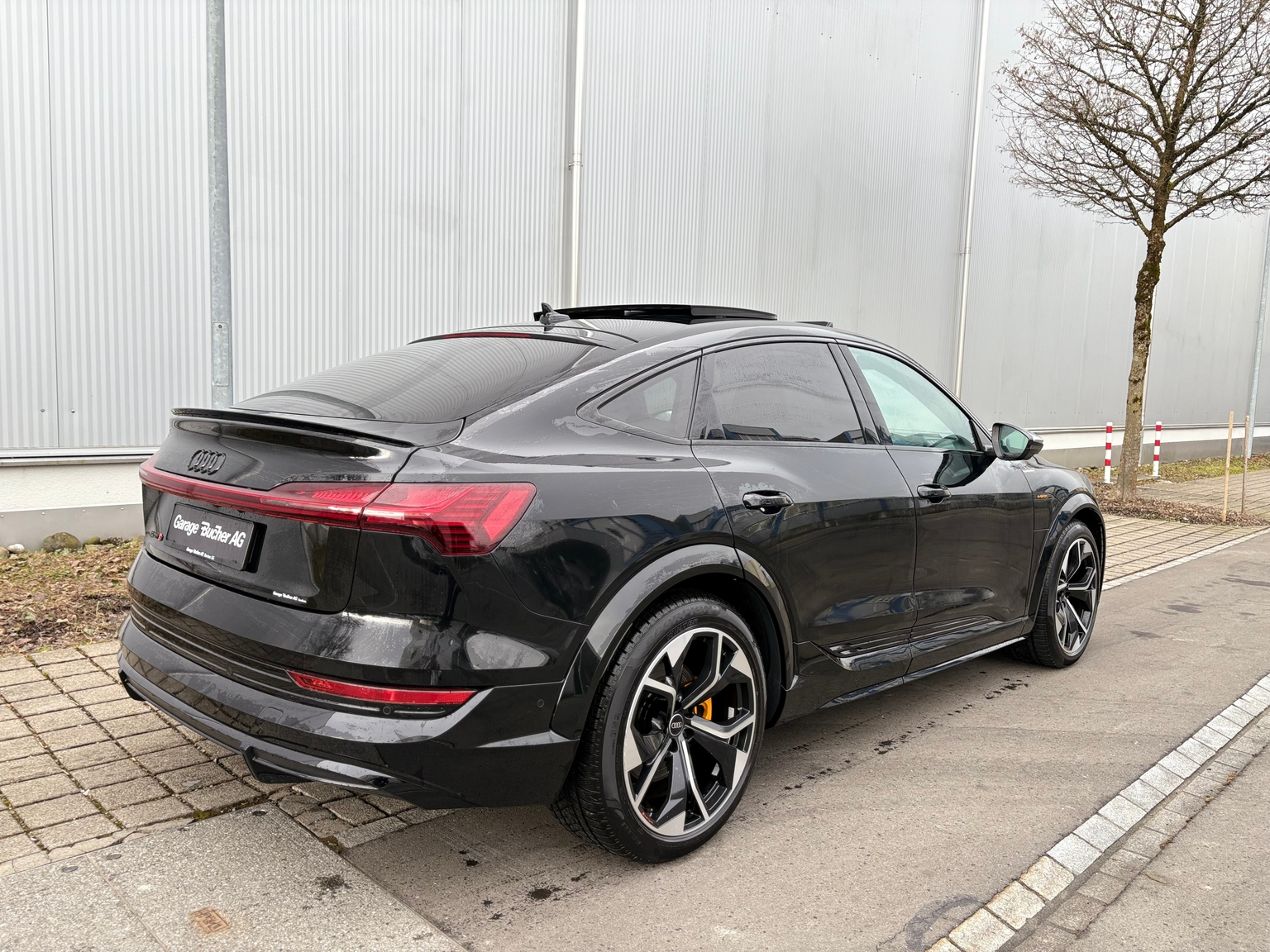 AUDI e-tron S Sportback quattro