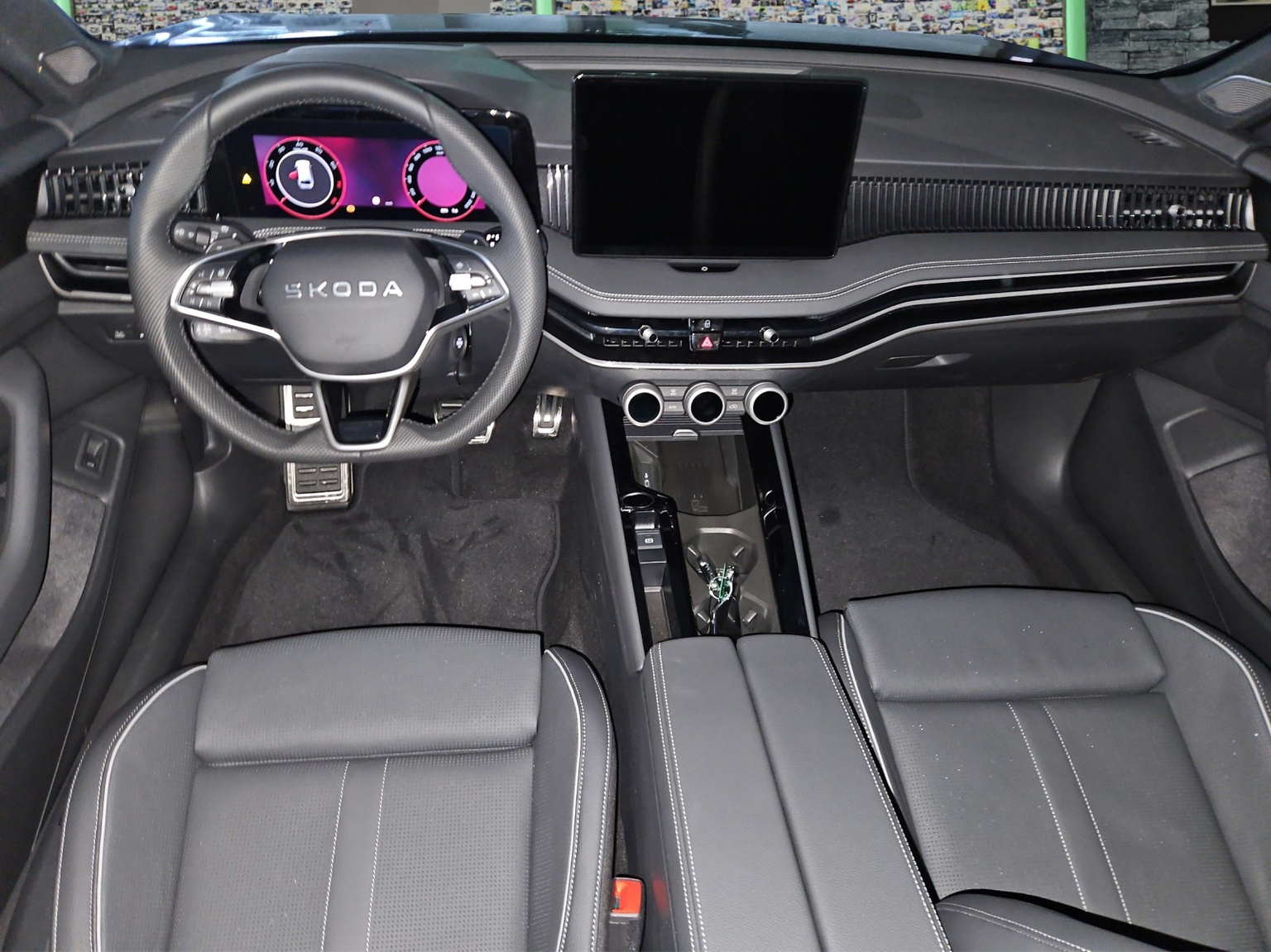 SKODA Superb Combi 2.0 TSI Sportline 4x4 DSG