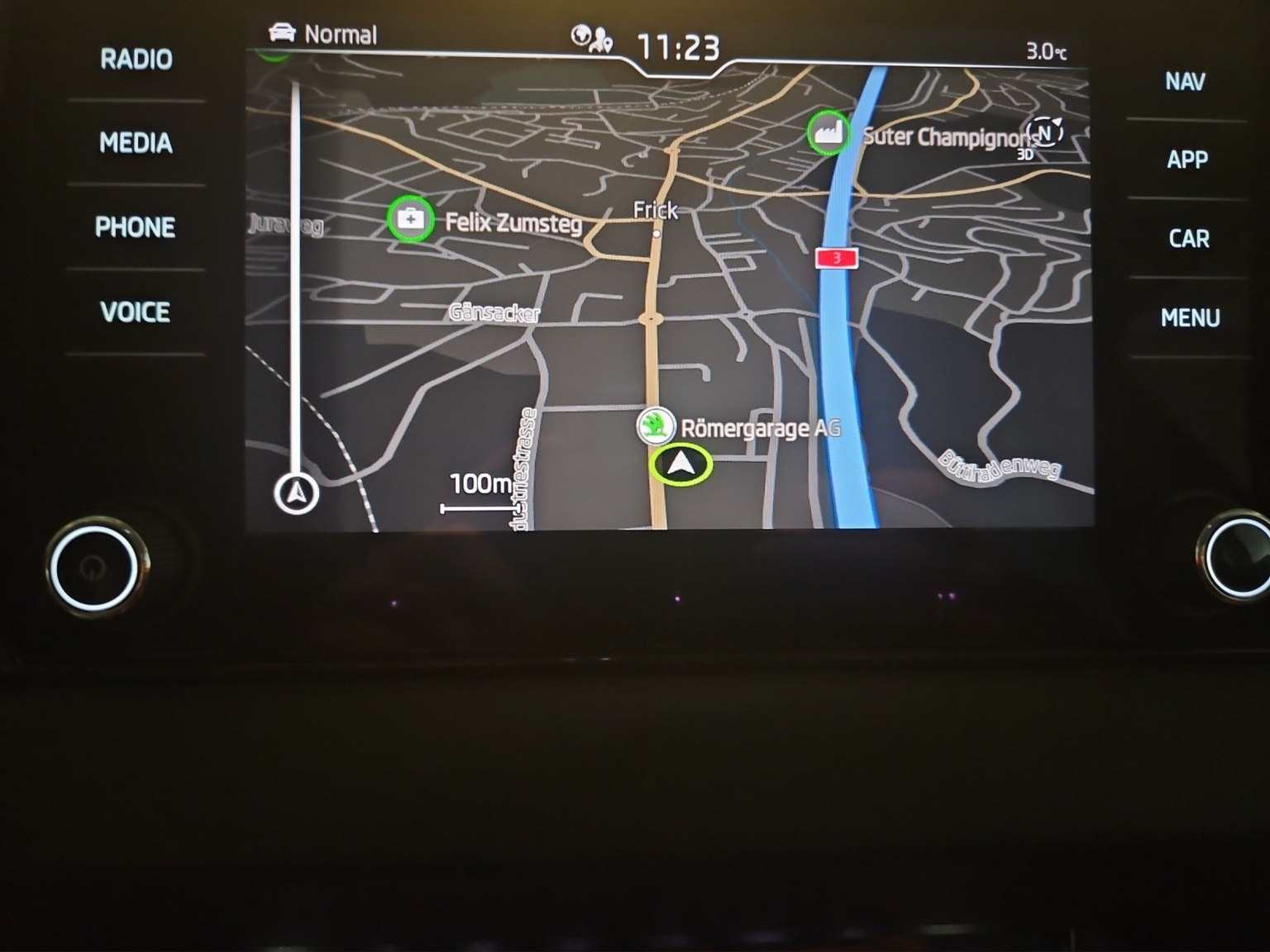 SKODA Karoq 1.5 TSI Style DSG