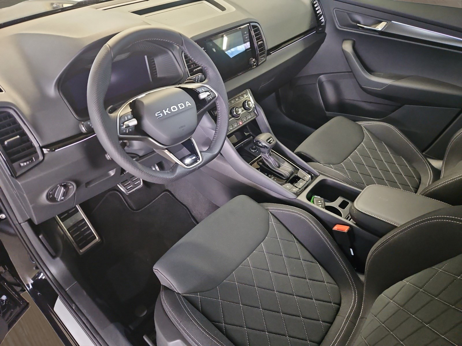 SKODA Karoq 2.0 TSI SportLine 4x4 DSG