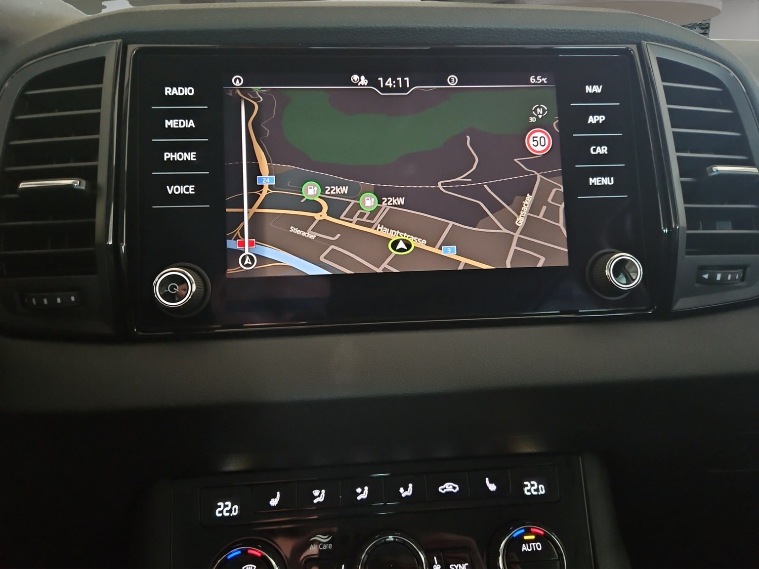 SKODA Karoq 1.5 TSI Selection