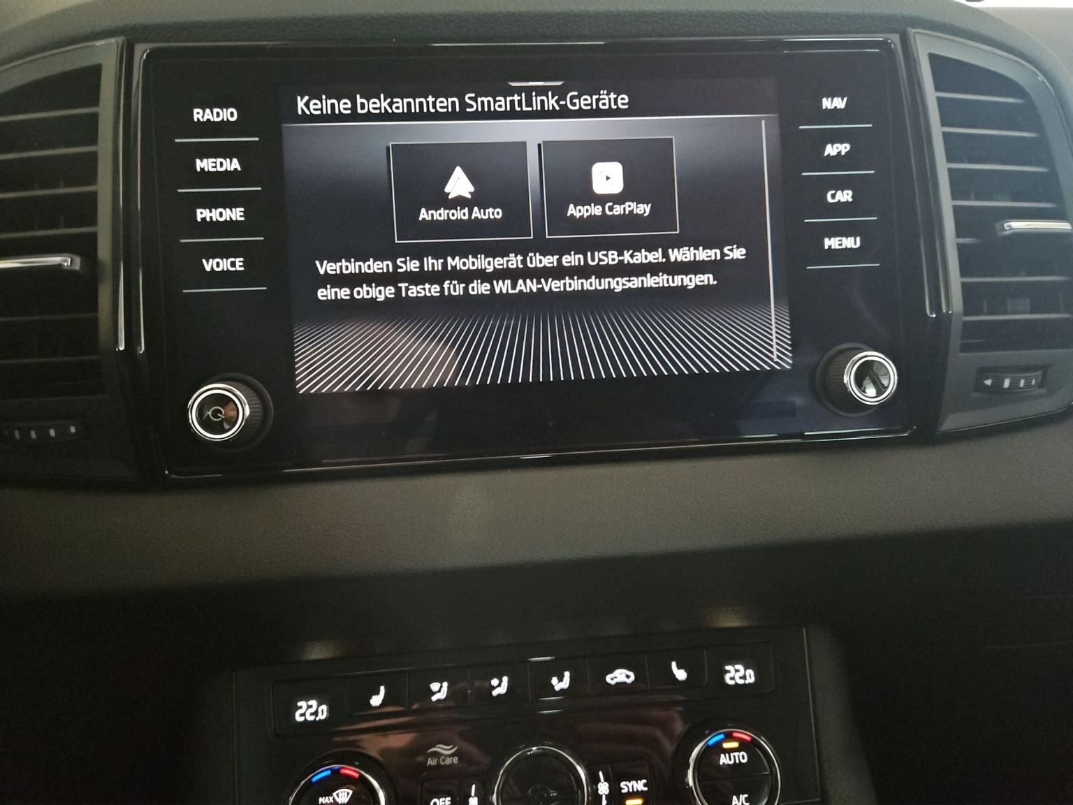 SKODA Karoq 1.5 TSI Selection