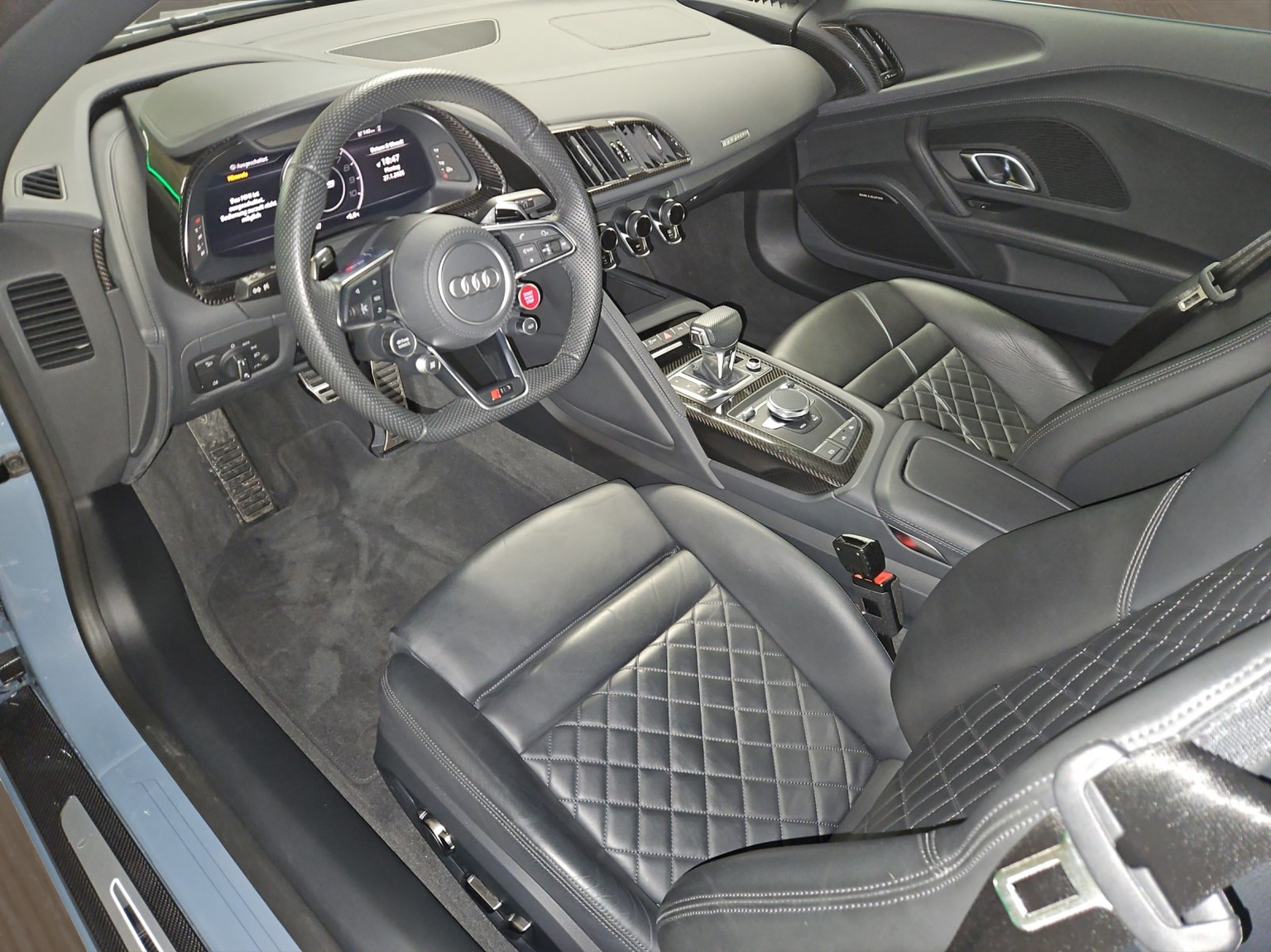 AUDI R8 Spyder performance S-Tronic