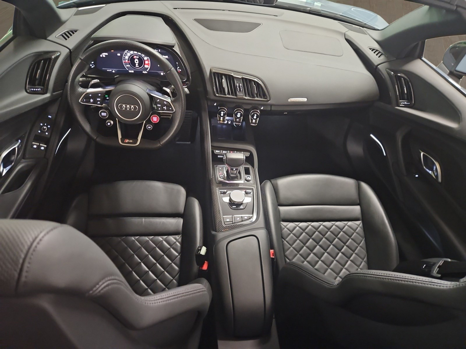 AUDI R8 Spyder performance S-Tronic