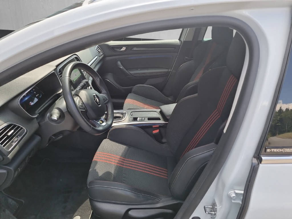 RENAULT Mégane Grandtour 1.6 E-Tech Plug-in R.S. Line