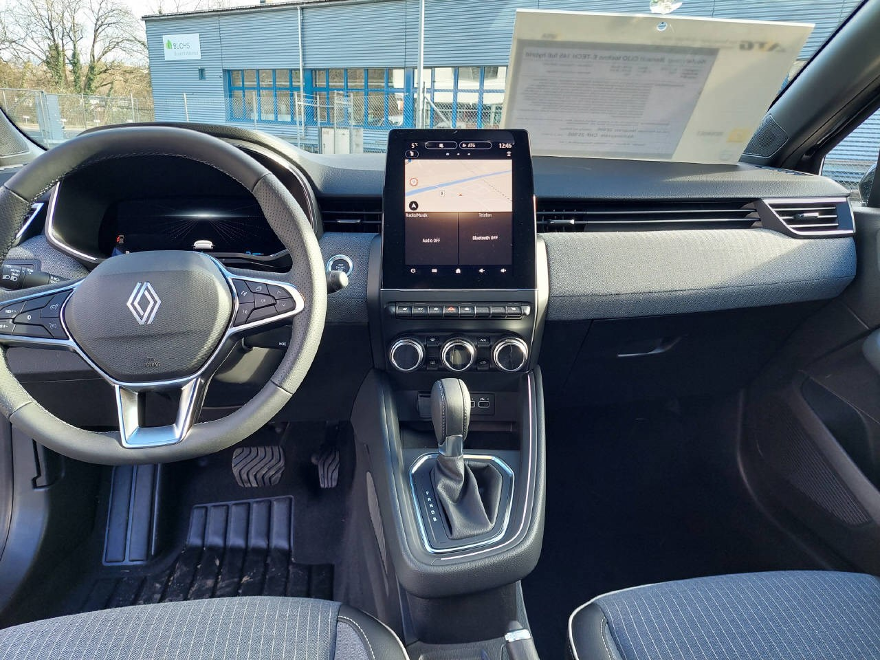 RENAULT CLIO techno E-TECH full hybrid 145