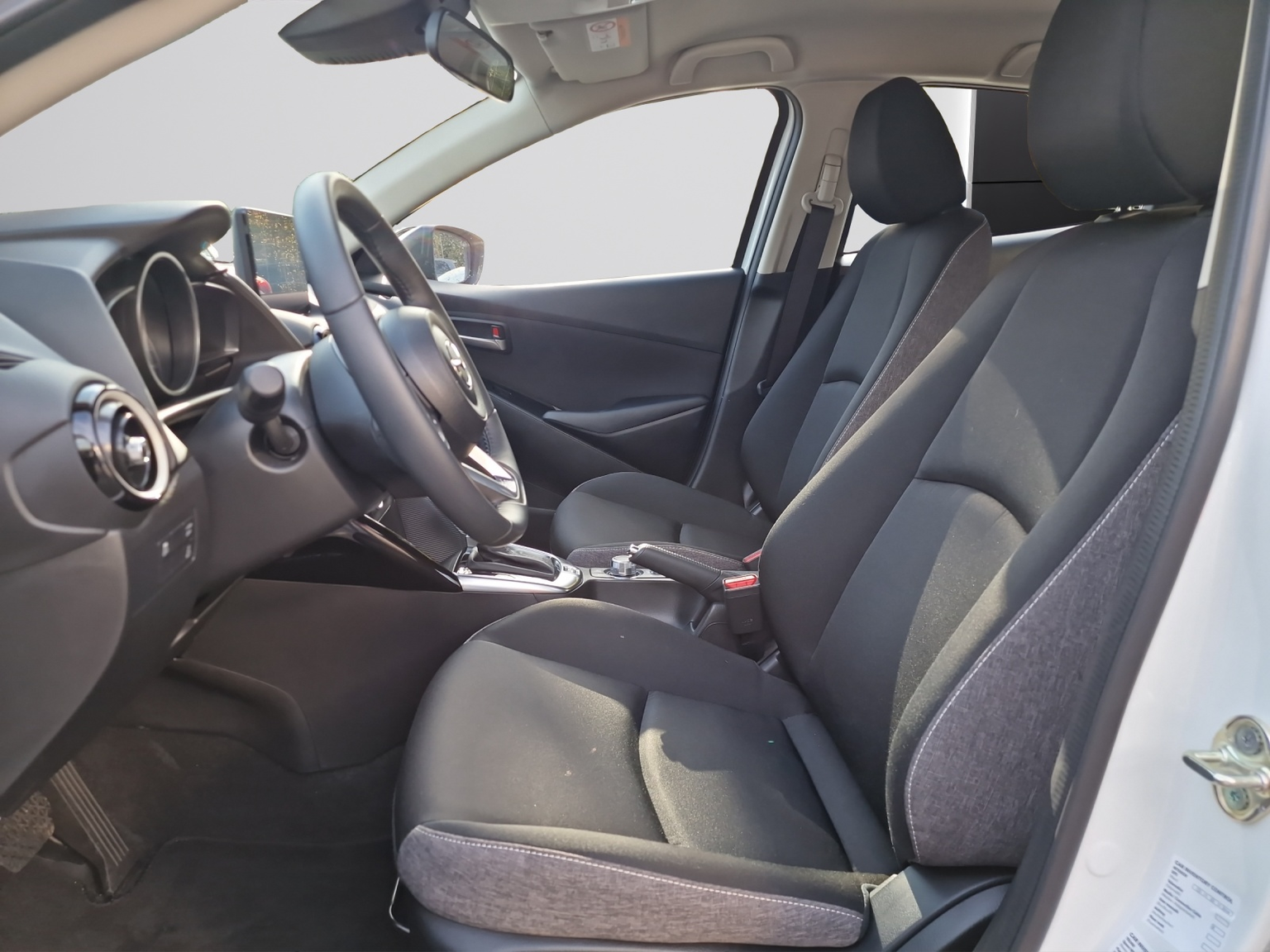 MAZDA 2 G 90 Center-Line A