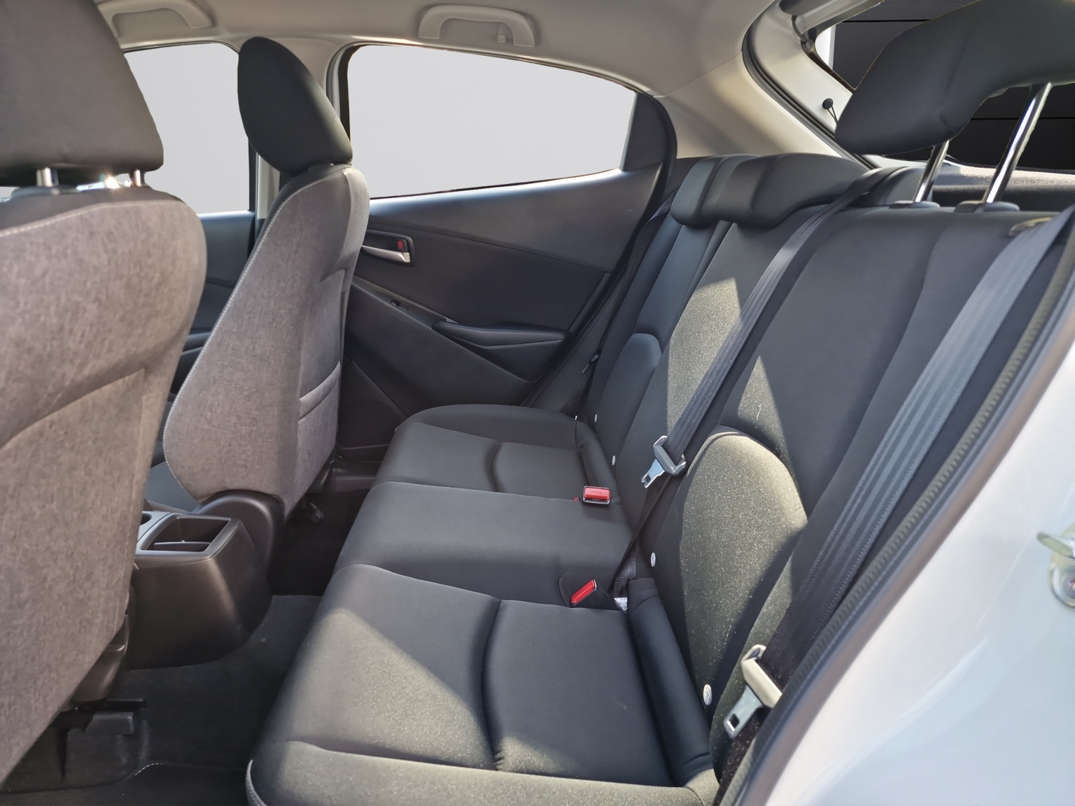 MAZDA 2 G 90 Center-Line A