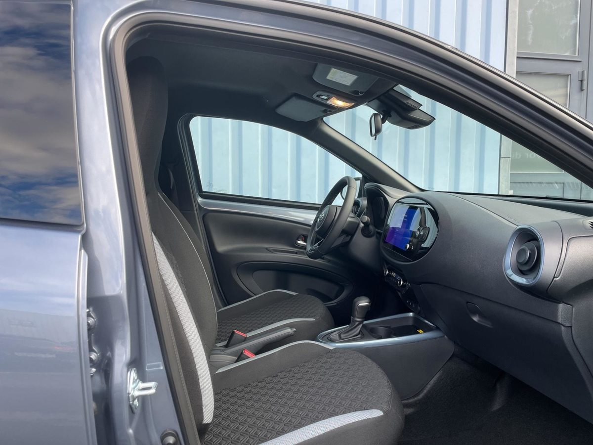 TOYOTA Aygo X 1.0 VVT-i Trend