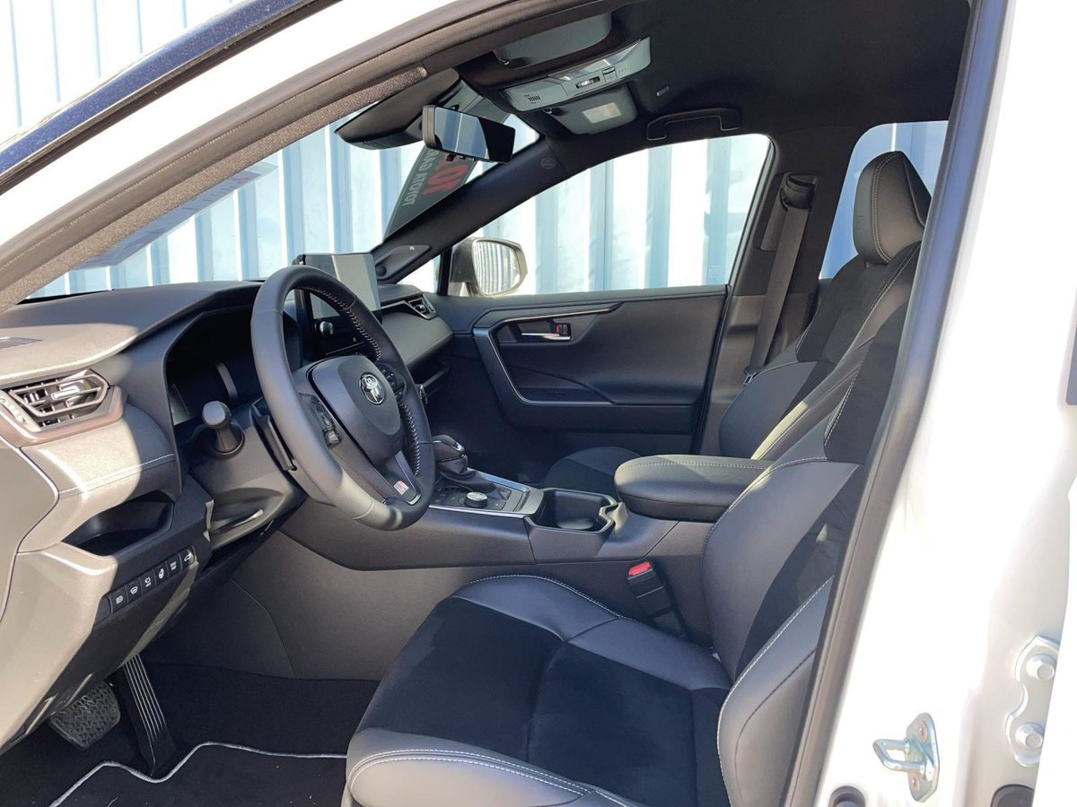 TOYOTA RAV4 2.5 HSD GR Sport