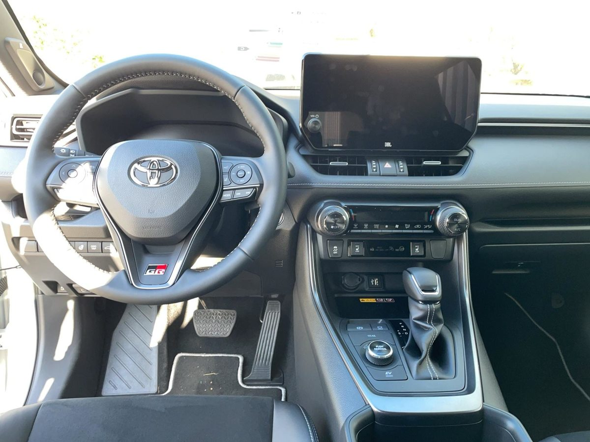TOYOTA RAV4 2.5 HSD GR Sport