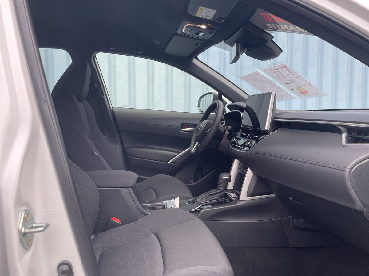 TOYOTA Corolla Cross 2.0 HSD Comfort AWD-i