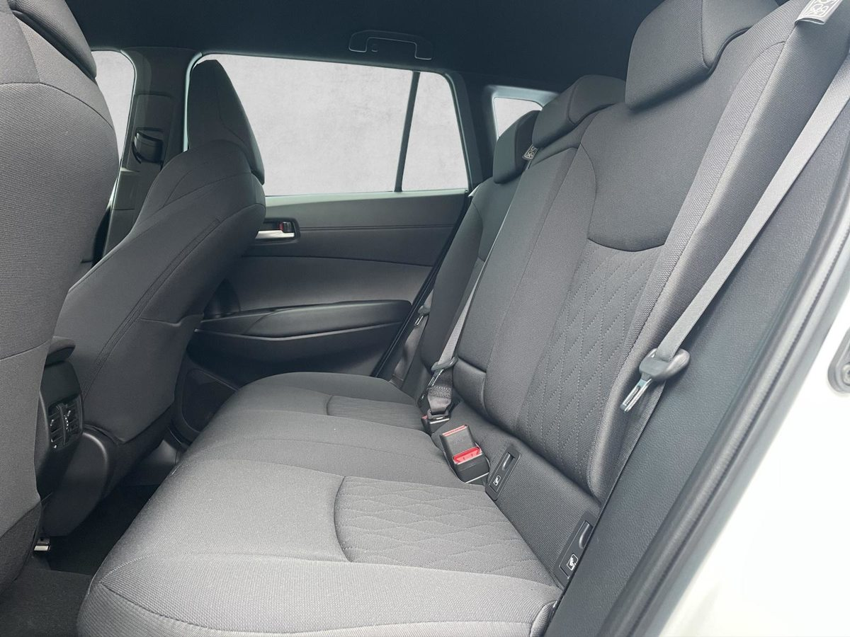 TOYOTA Corolla Cross 2.0 HSD Comfort AWD-i