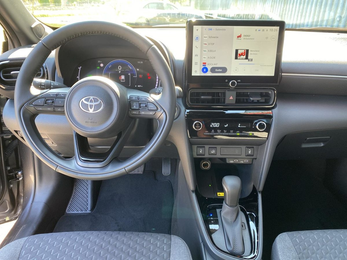 TOYOTA Yaris Cross 1.5 VVT-i HSD Trend AWD-i