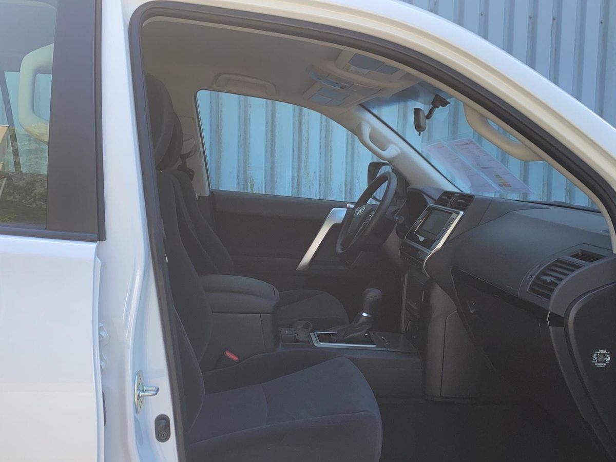 TOYOTA Land Cruiser 2.8 D 204 Active