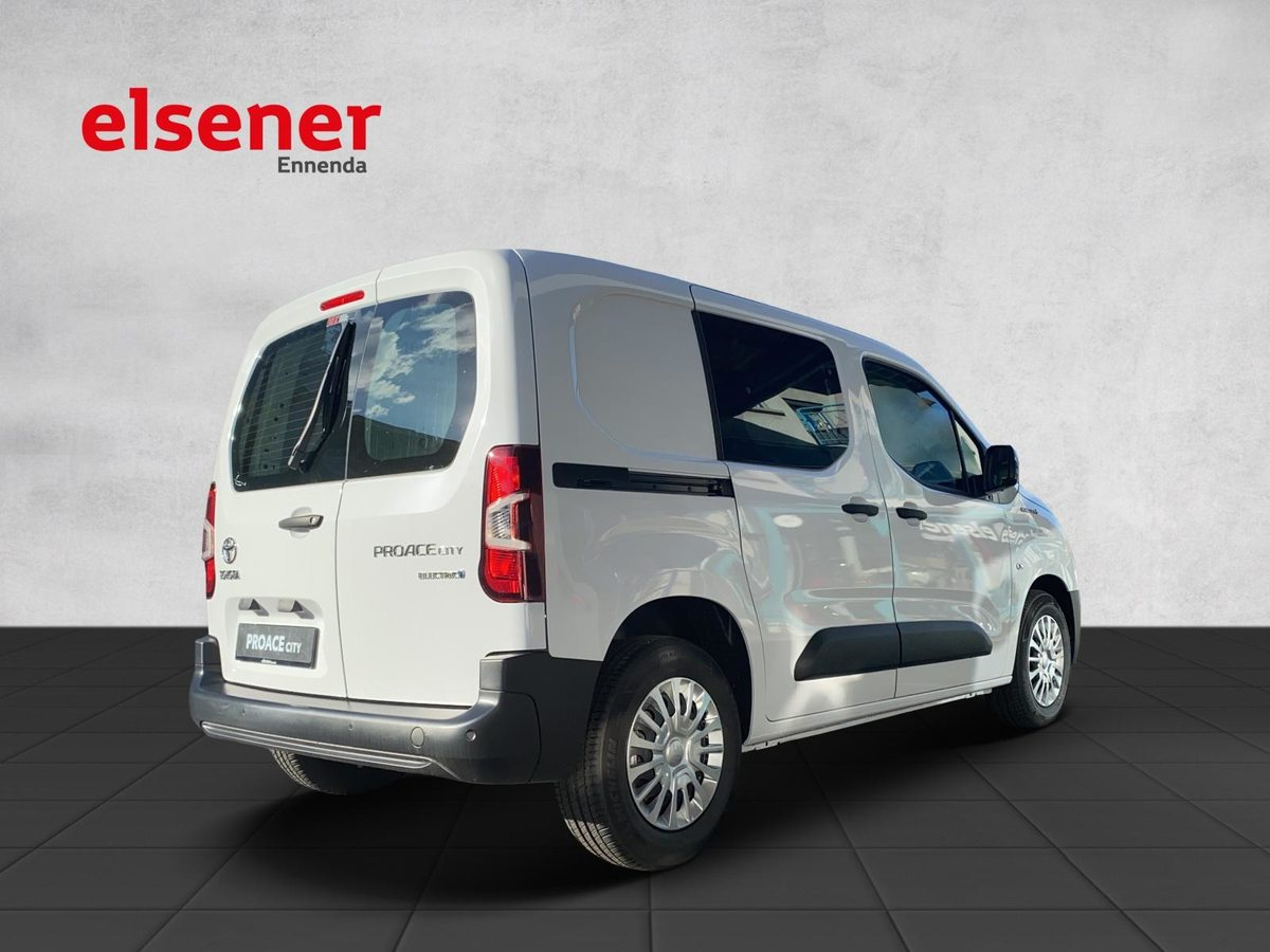 TOYOTA PROACE CITY Van L1 50KWh Active