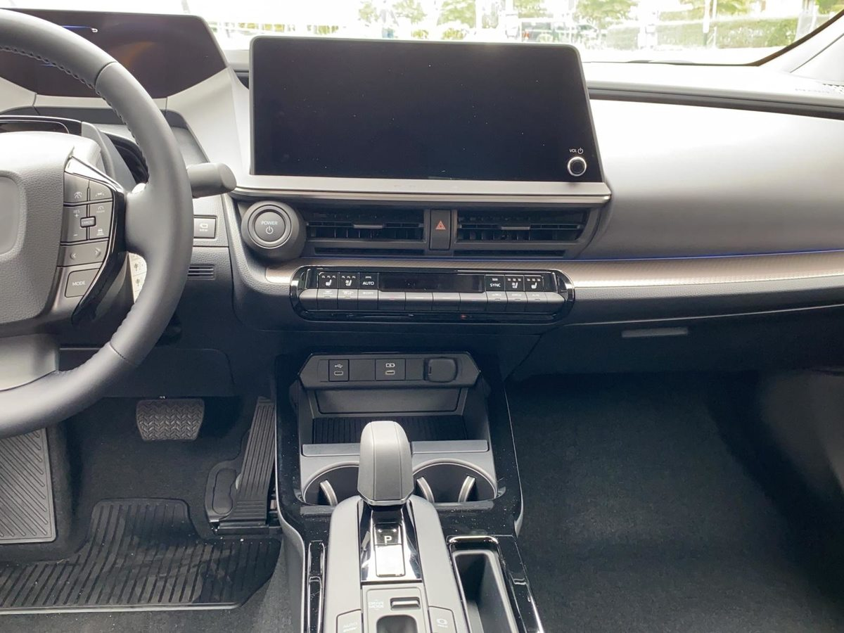 TOYOTA Prius 2.0 Plug-In-Hybrid Premium
