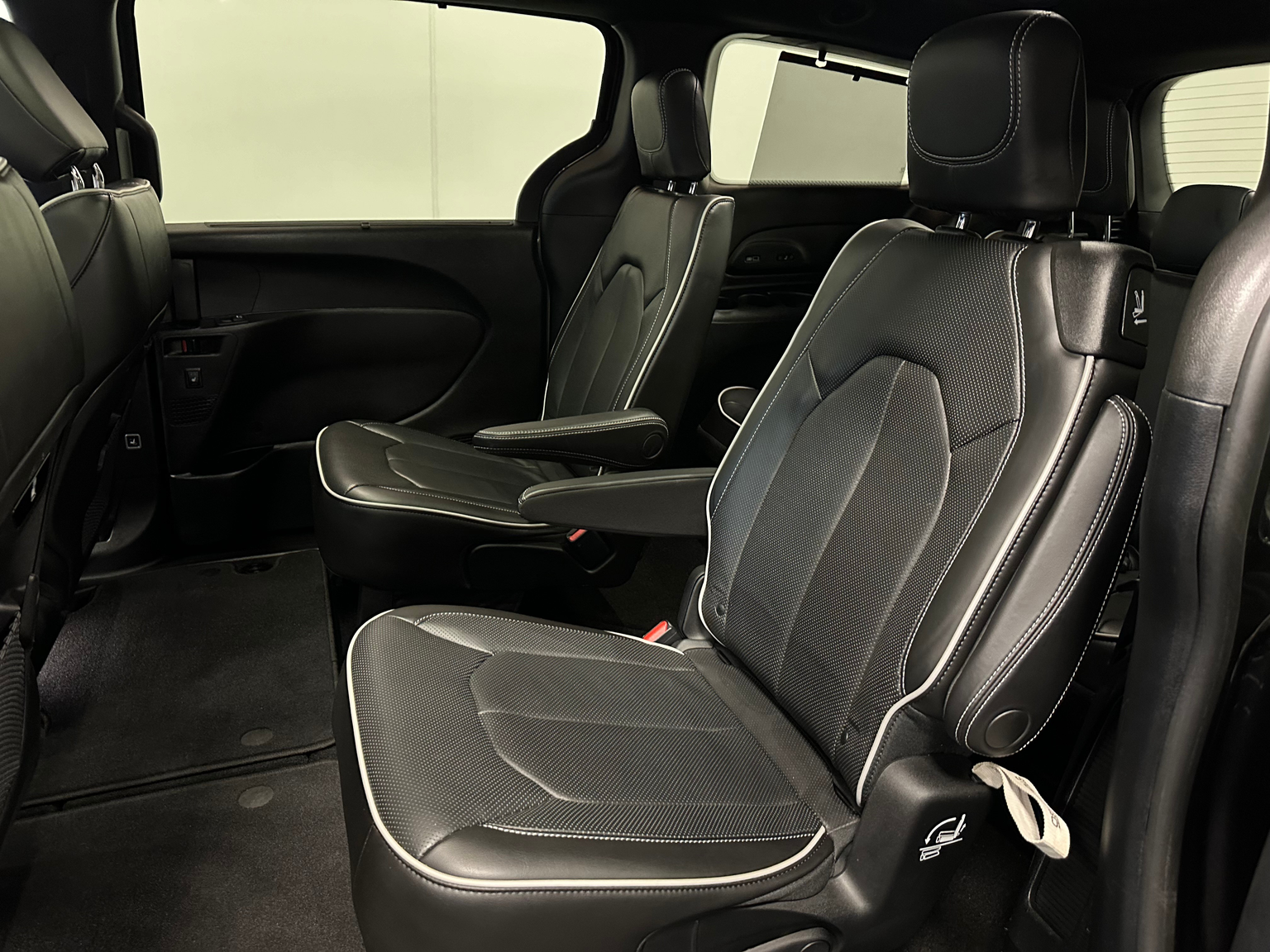 CHRYSLER PACIFICA Limited