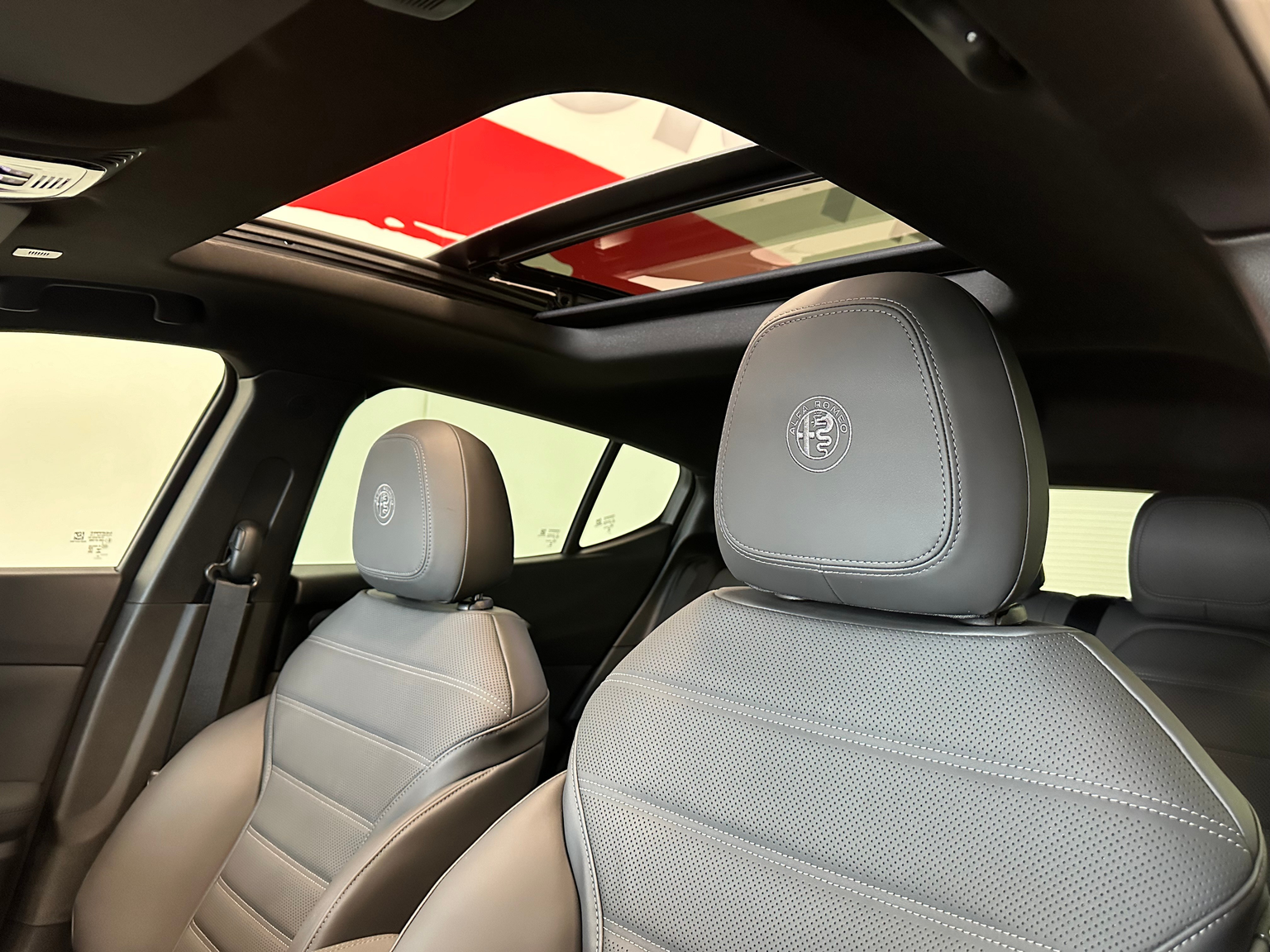ALFA ROMEO Tonale 1.5 48V Hybrid Veloce Pack Premium Sky