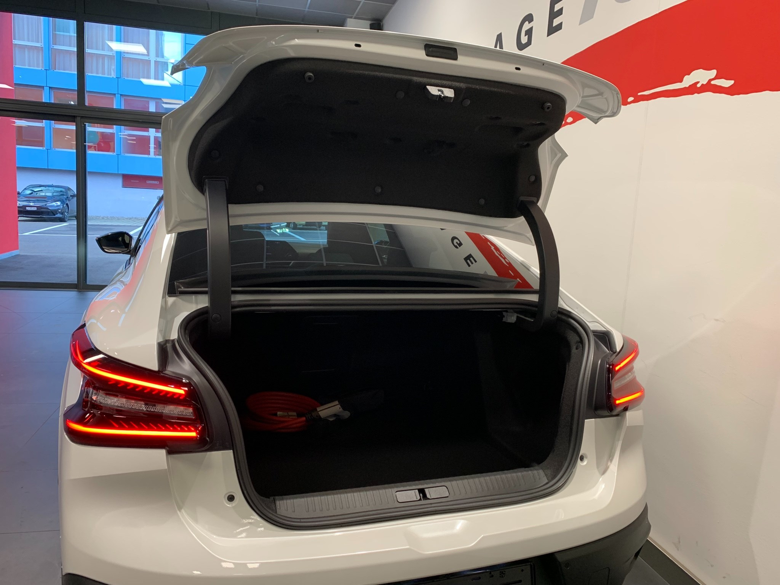 CITROEN C4 X 100 kW Shine