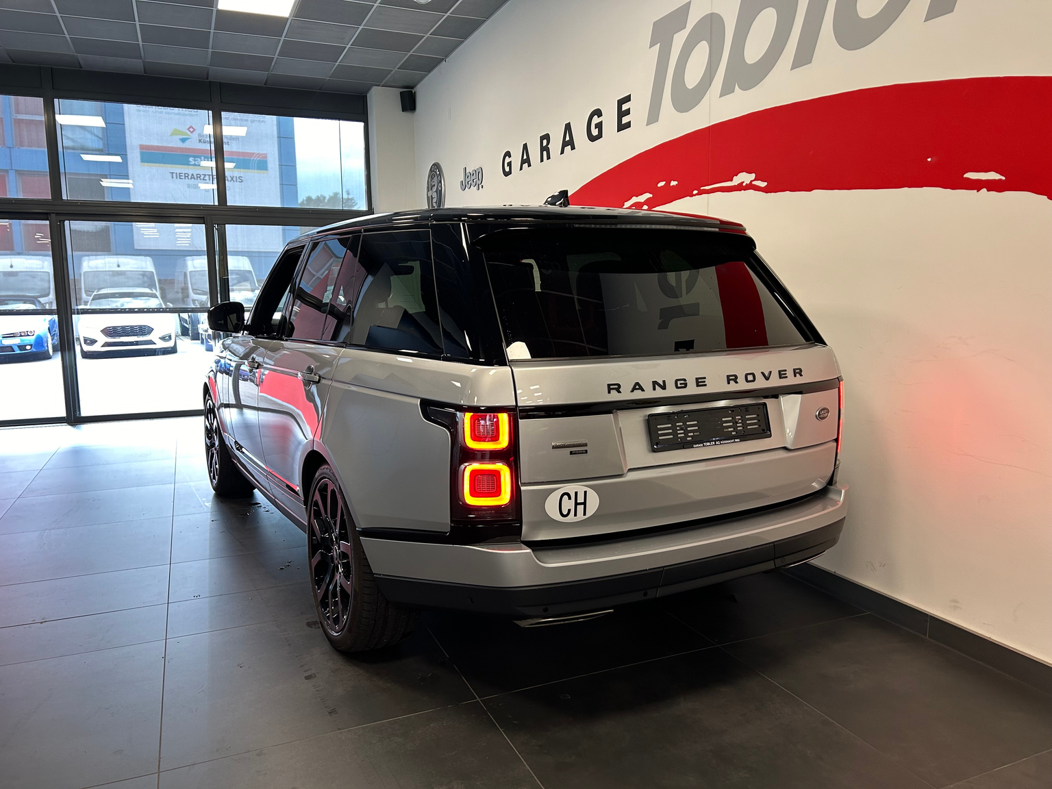 LAND ROVER Range Rover 5.0 V8 S/C Vogue Automatic