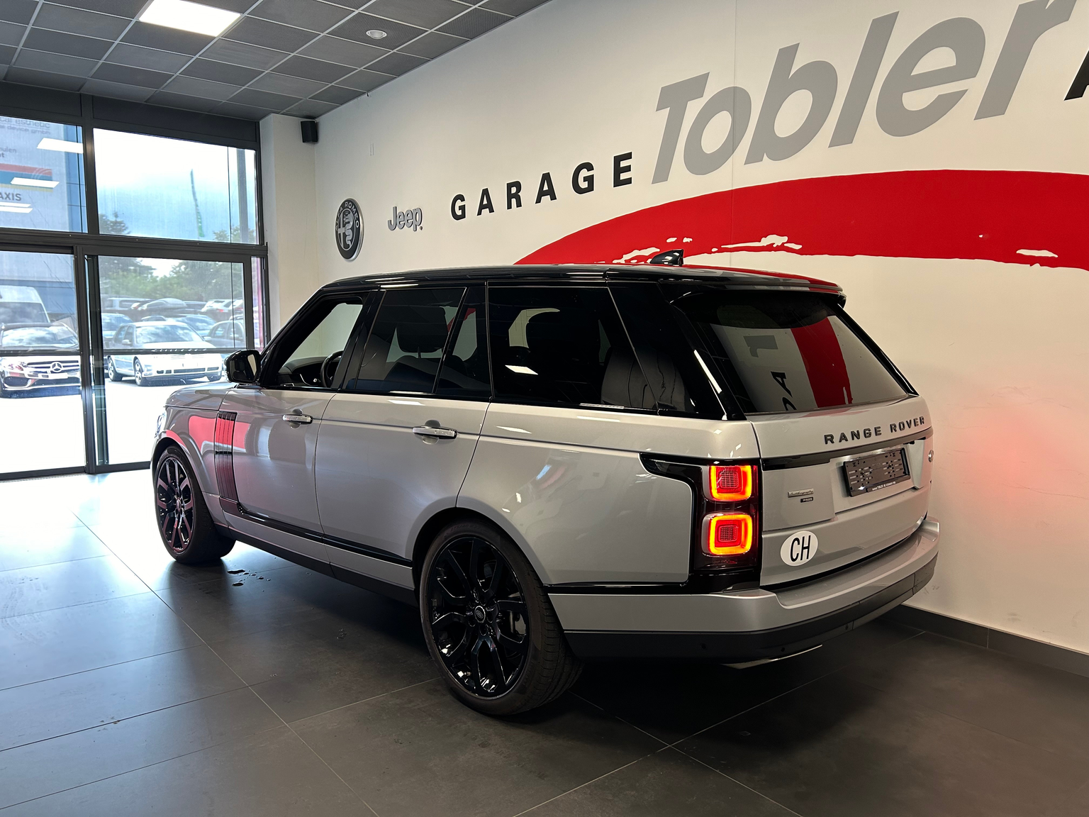 LAND ROVER Range Rover 5.0 V8 S/C Vogue Automatic