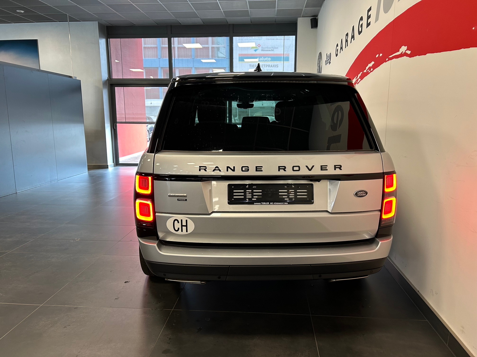 LAND ROVER Range Rover 5.0 V8 S/C Vogue Automatic