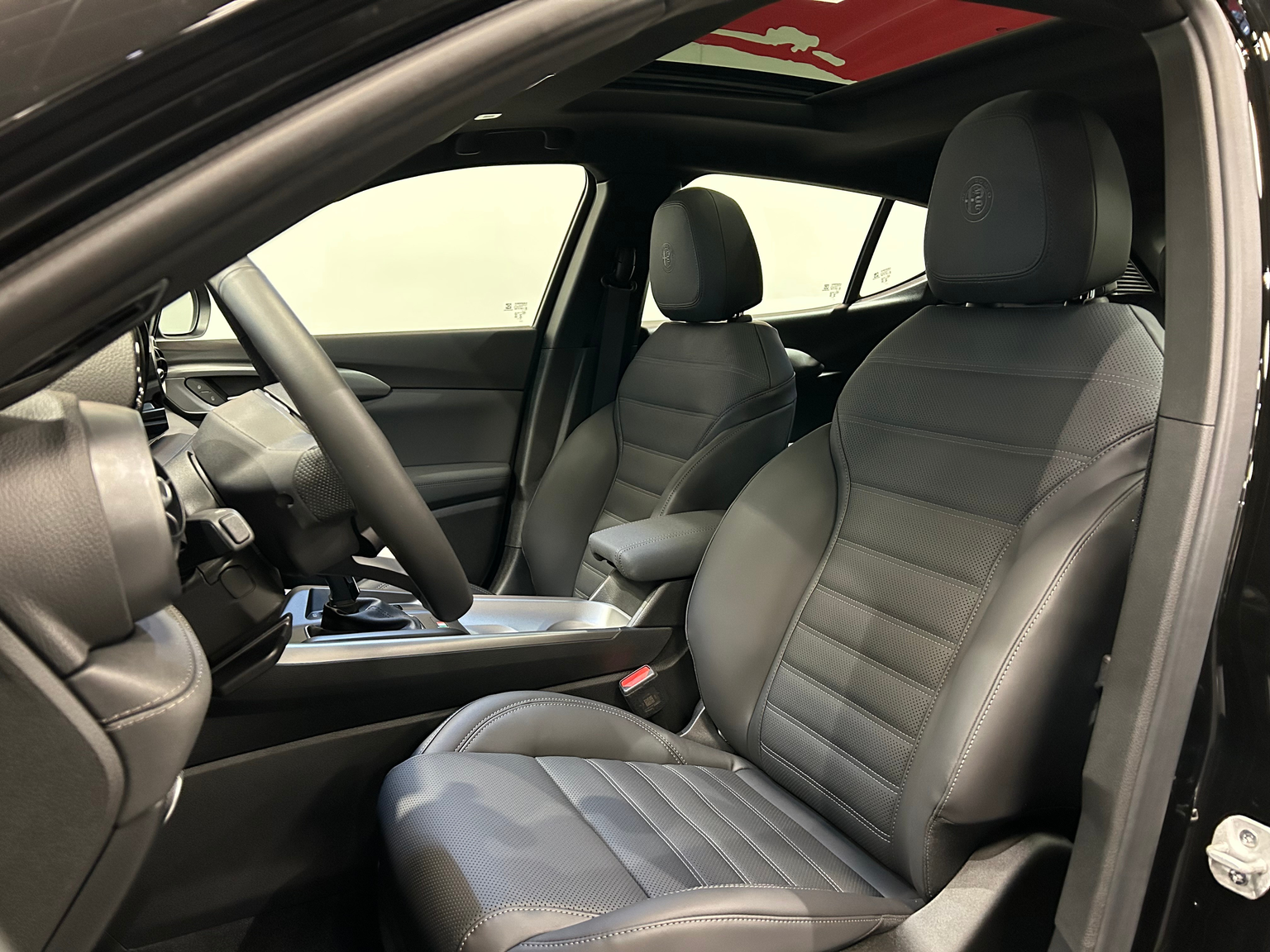 ALFA ROMEO Tonale 1.5 48V Hybrid Ti Pack Premium Sky