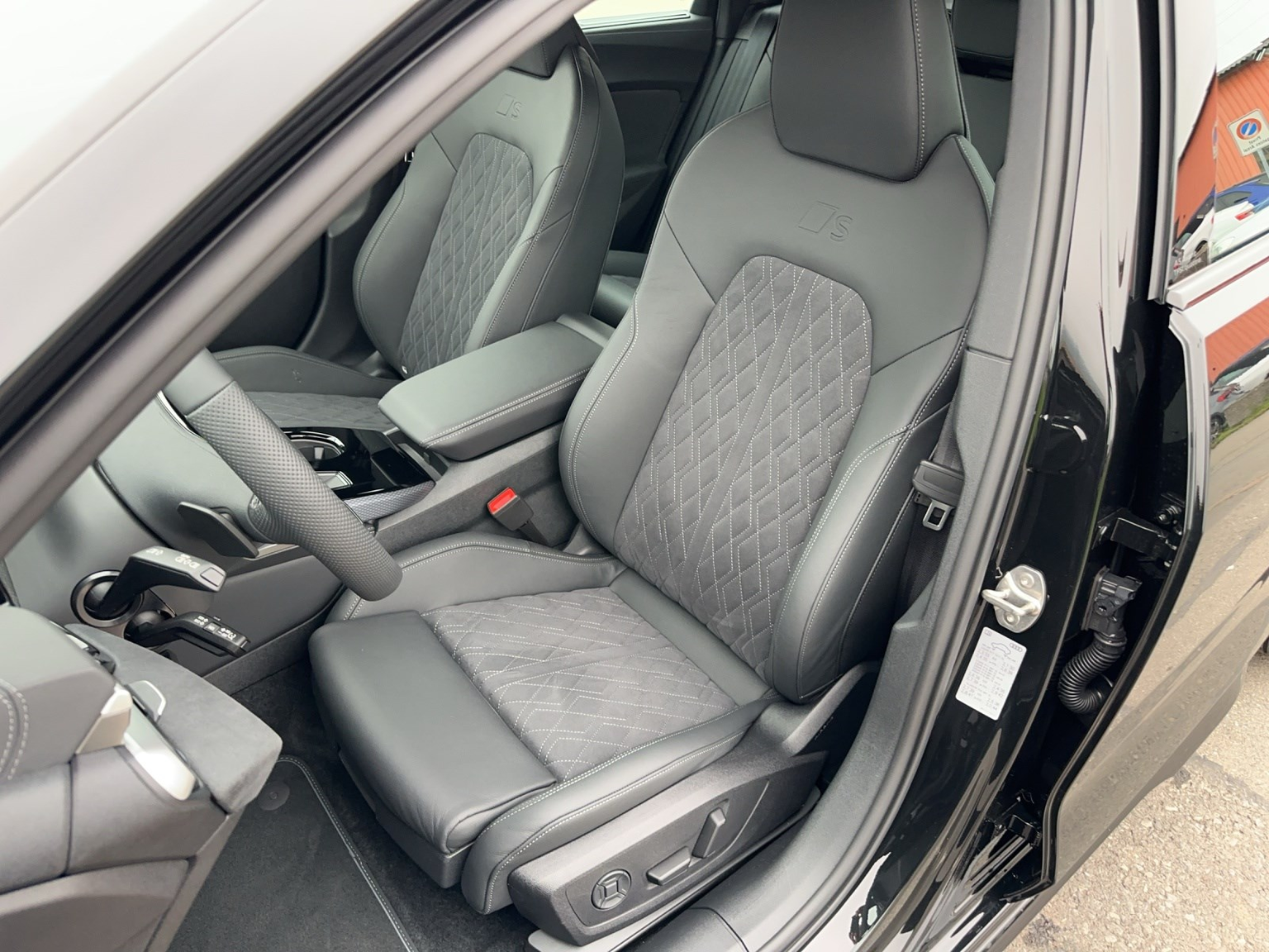 AUDI A5 Avant 40 TFSI S-tronic quattro