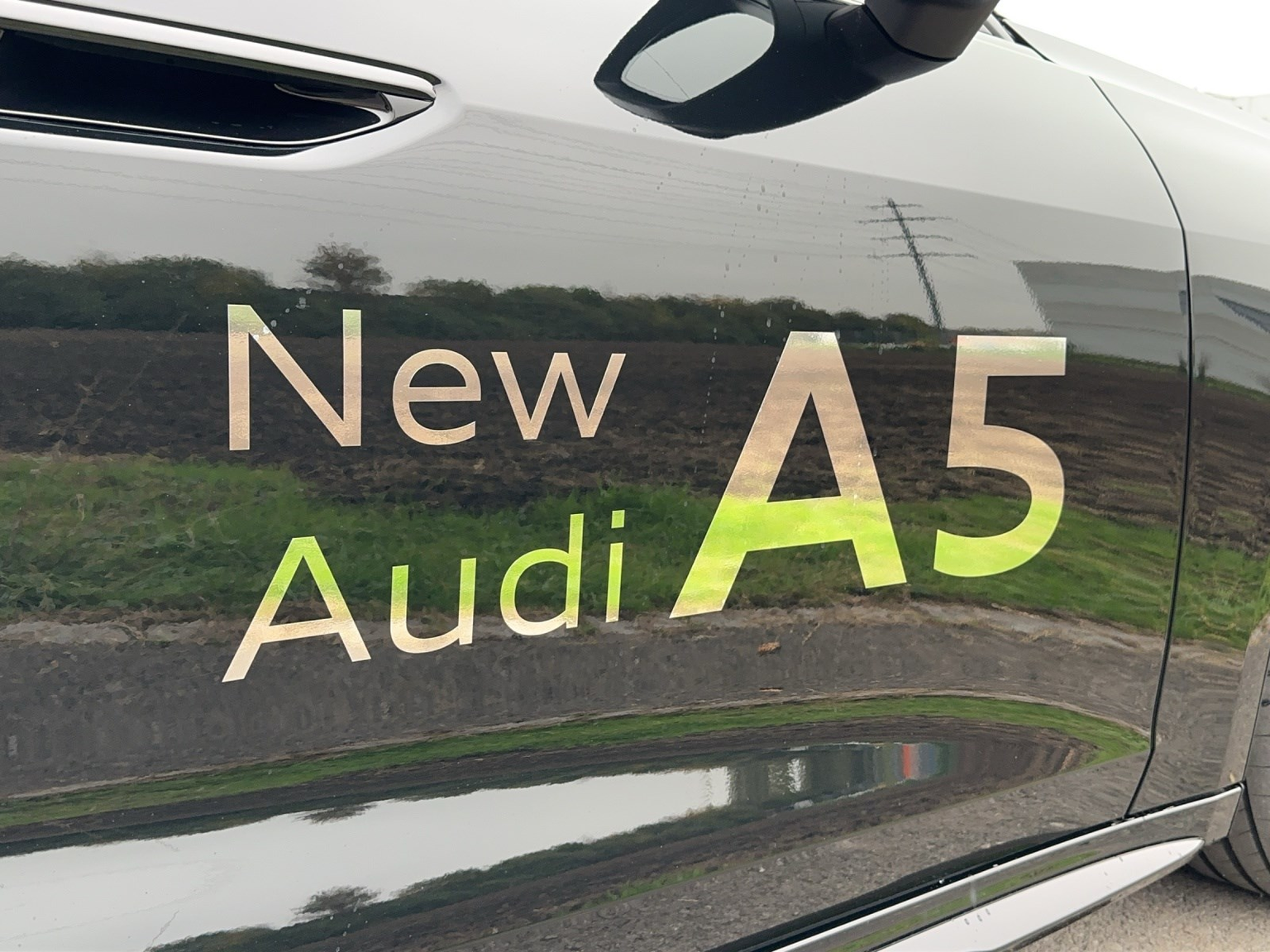 AUDI A5 Avant 40 TFSI S-tronic quattro