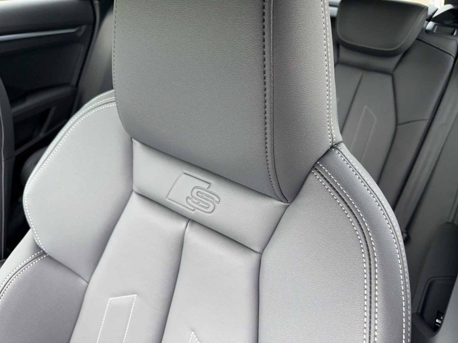 AUDI A3 Sportback 35 TFSI S line Attraction