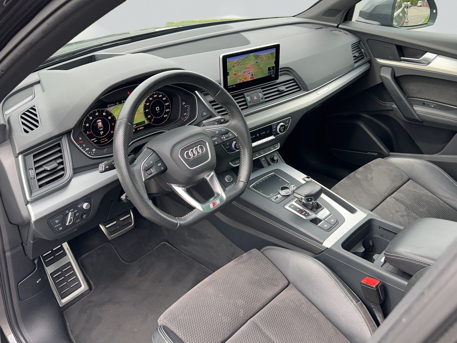 AUDI Q5 45 TFSI sport quattro S-tronic