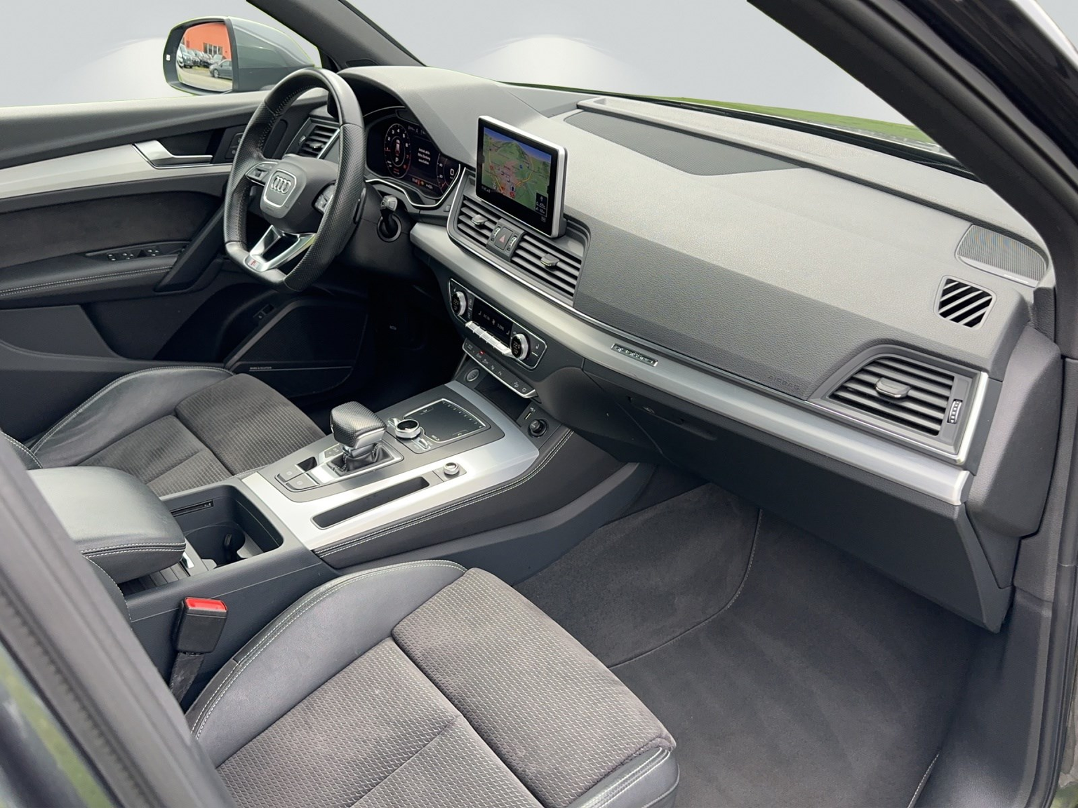 AUDI Q5 45 TFSI sport quattro S-tronic