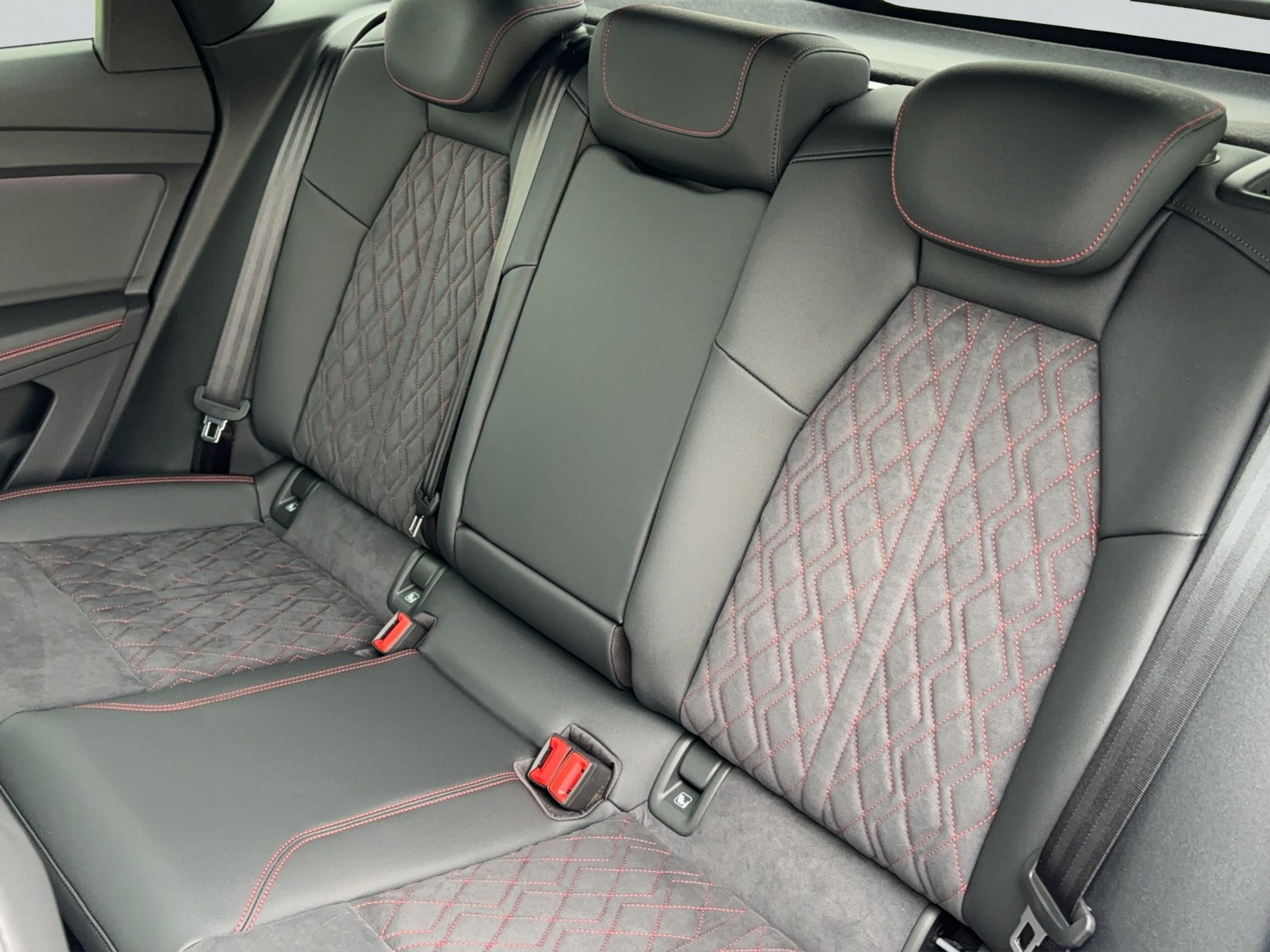 AUDI Q4 Sportback e-tron 55 quattro
