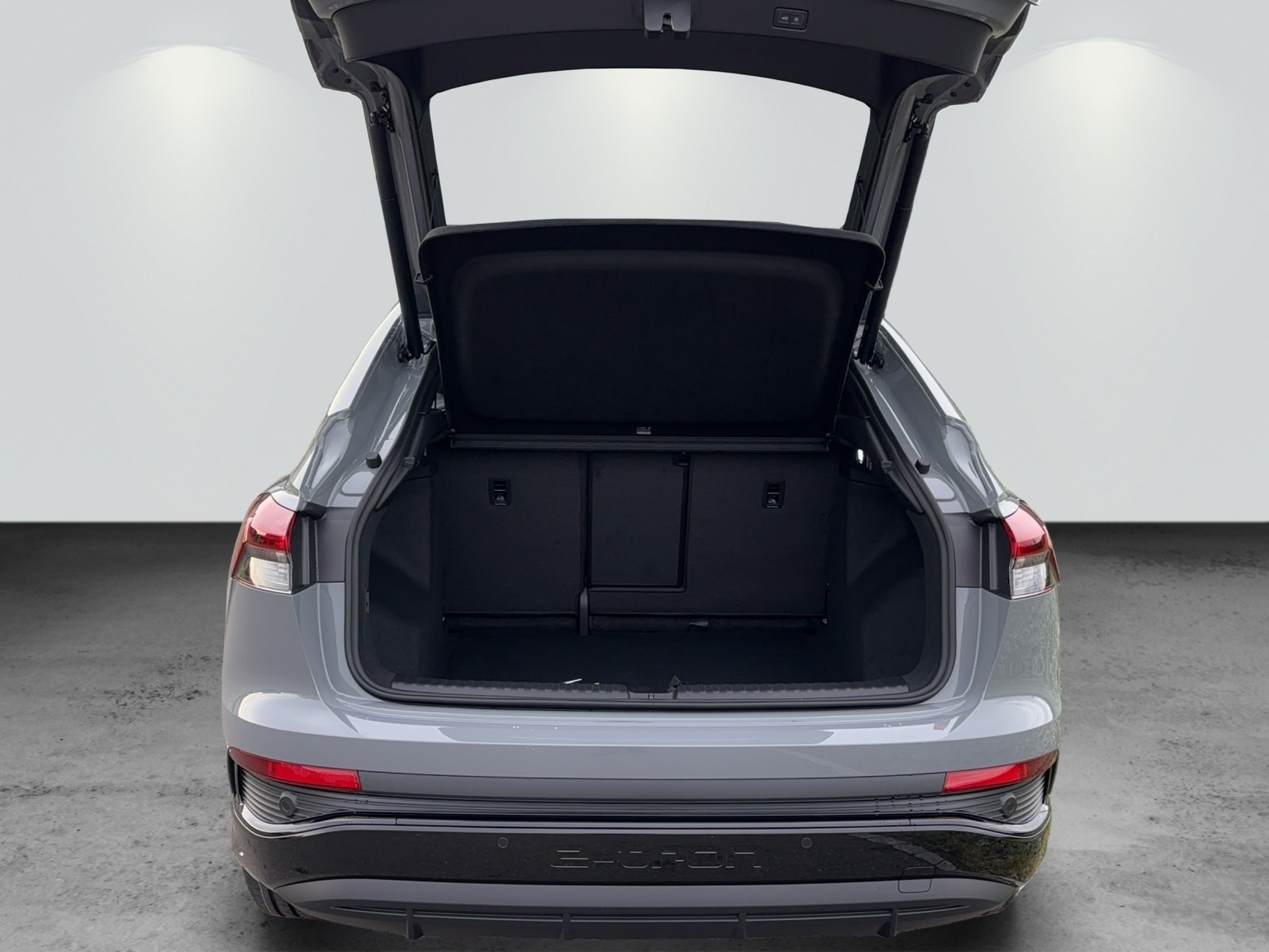 AUDI Q4 Sportback e-tron 55 quattro