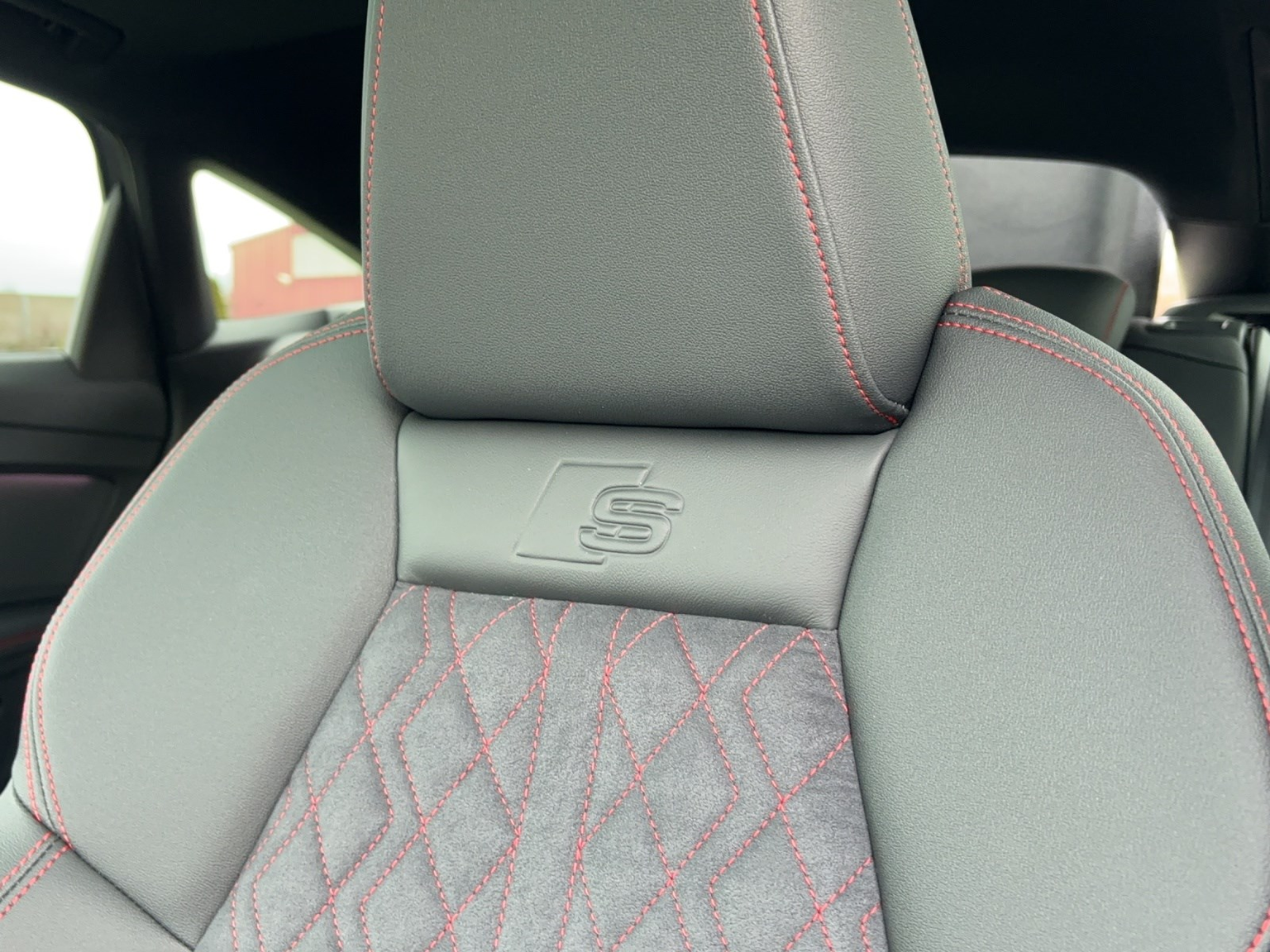 AUDI Q4 Sportback e-tron 55 quattro
